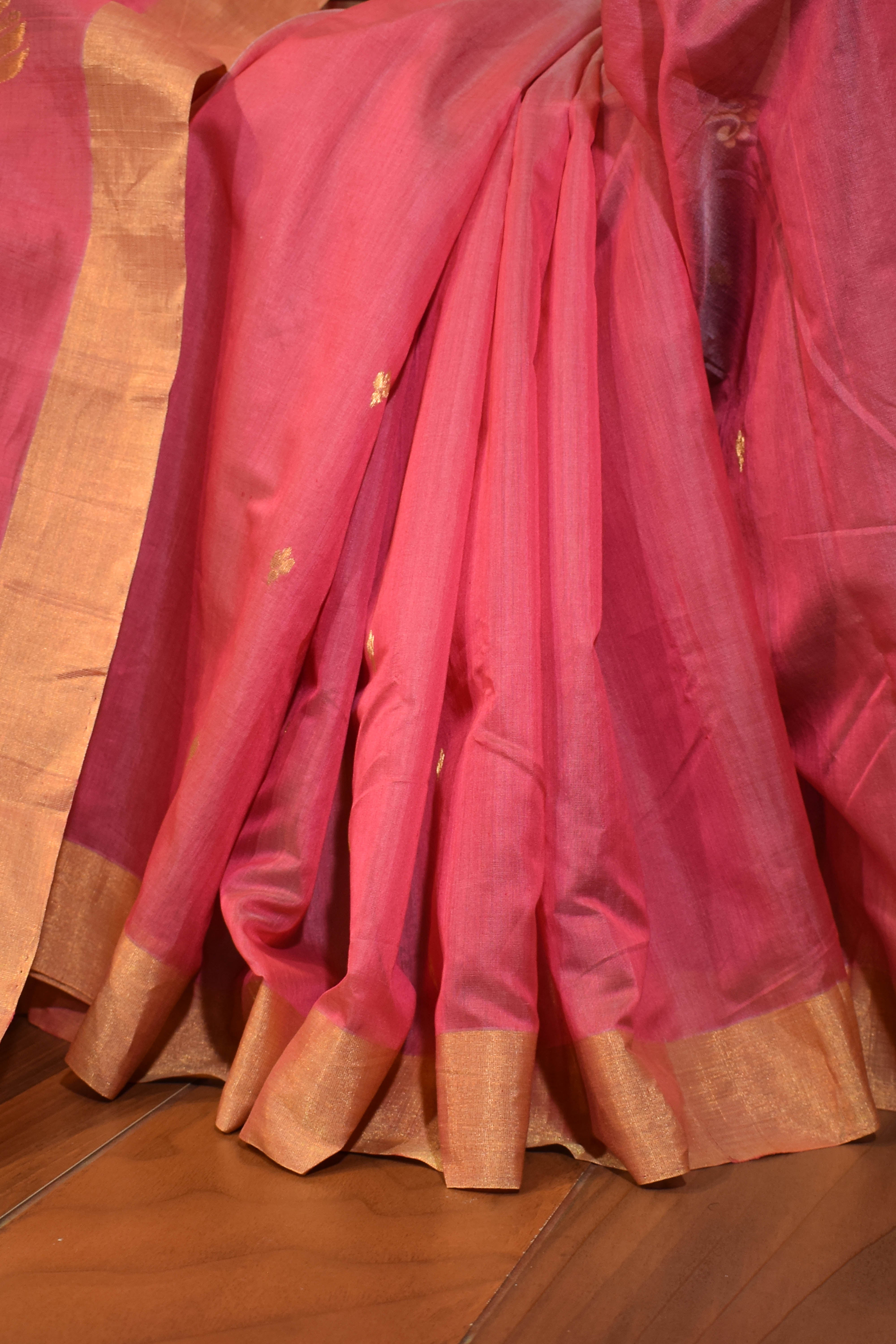 Pure handloom chanderi saree with golden zari weaving-onion pink