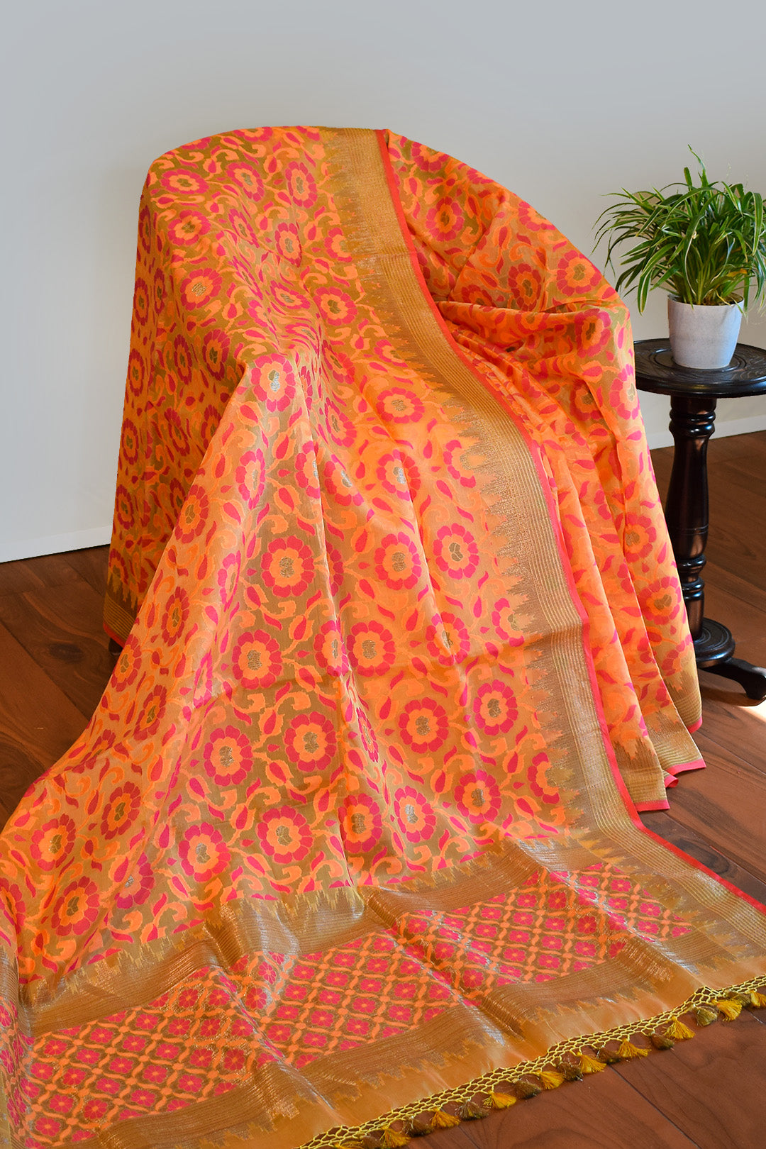 Coral Peach Jamdani-Inspired Banarasi Silk Saree with Floral Motifs