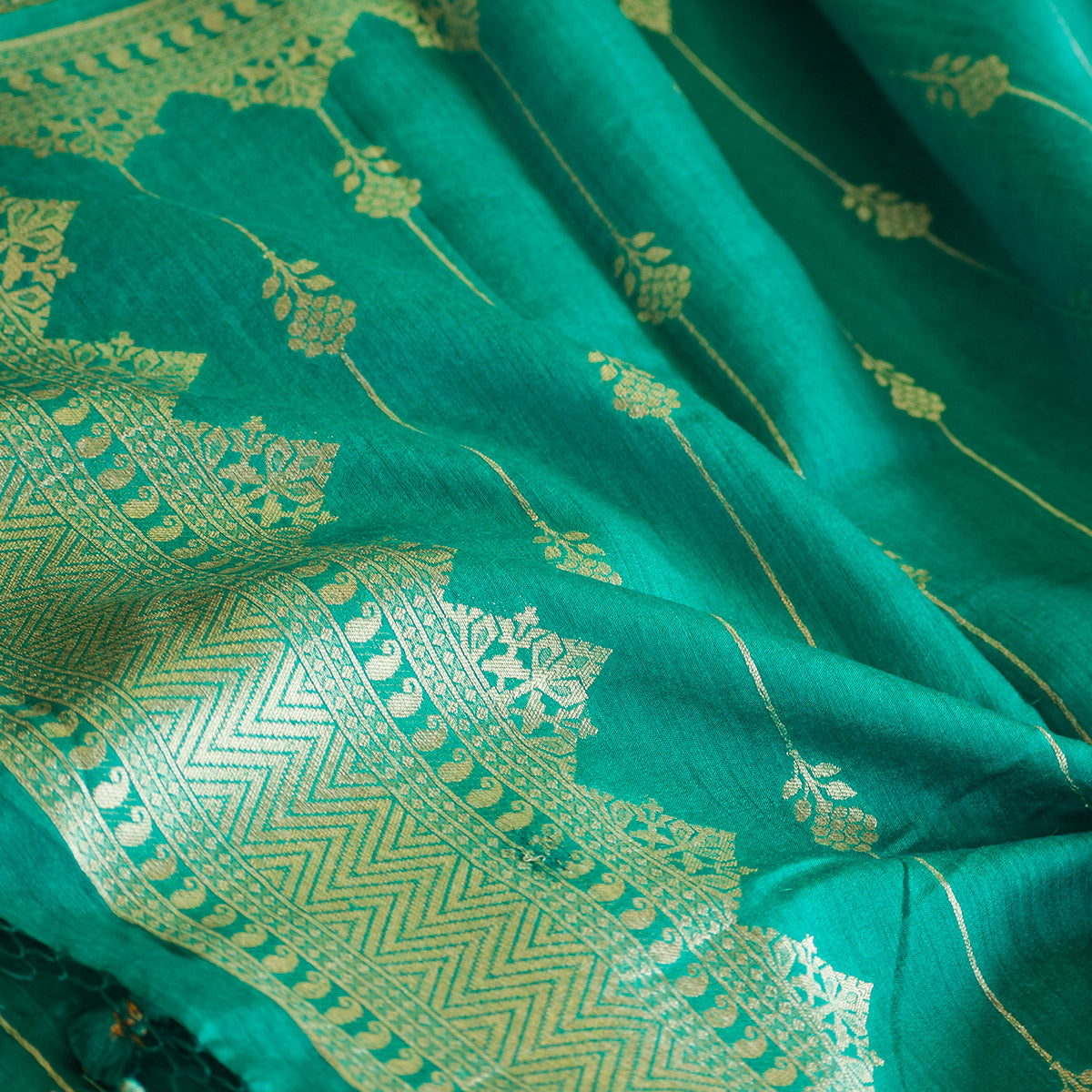 Sea Green Handwoven Banarasi Suit Set with Zari Motifs & Traditional Border