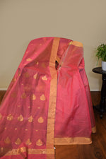 Pure handloom chanderi saree with golden zari weaving-onion pink
