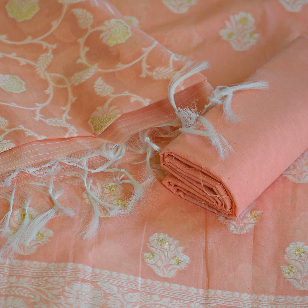 Peach Chanderi Jamdani Banarasi Suit Set with Zari Floral Motifs & Hand-Knotted Tassels