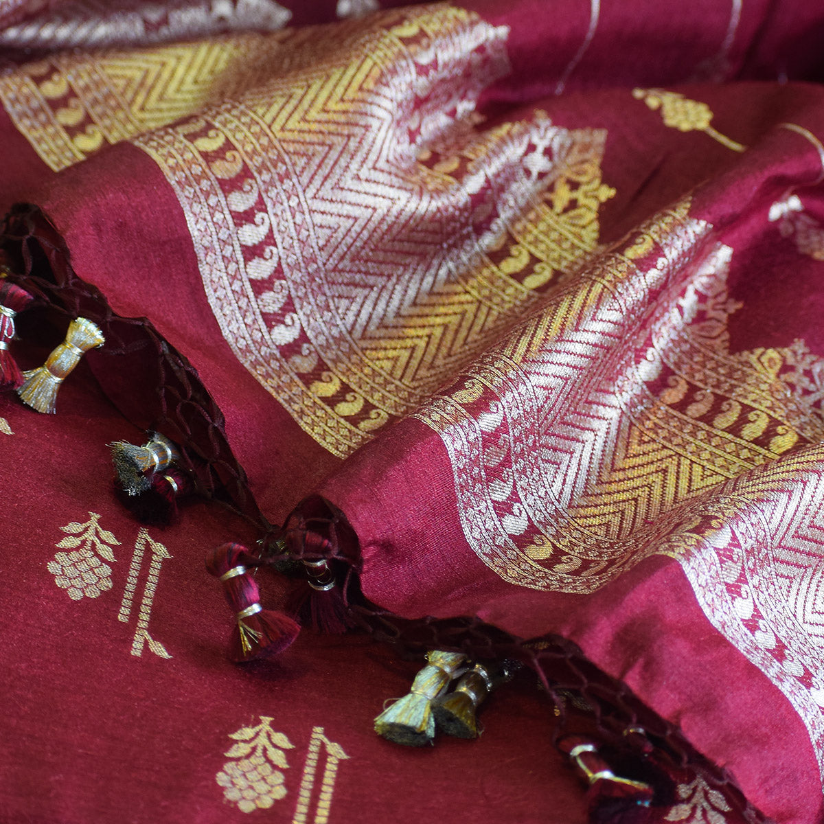 Maroon Handwoven Banarasi Suit Set with Zari Motifs & Ornate Border