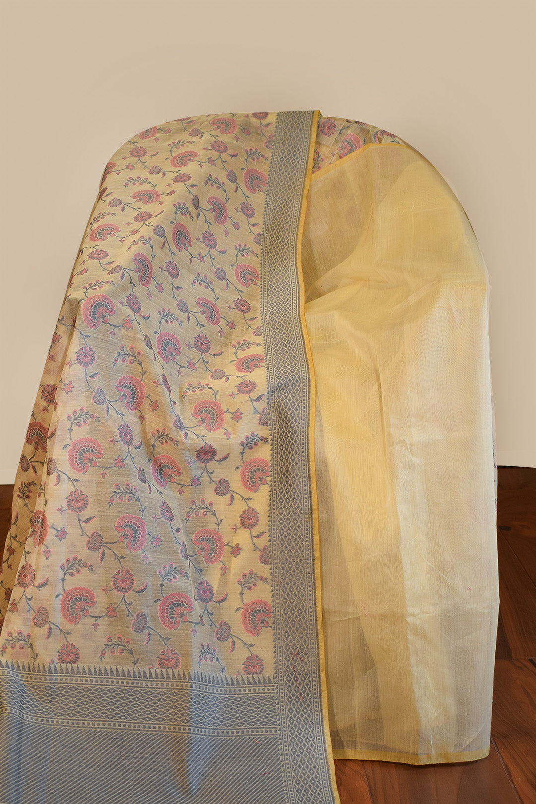 Ivory Beige Jamdani-Inspired Banarasi Silk Saree