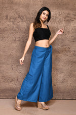 Solid color cotton slub flared pant