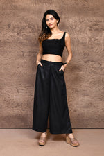 Solid color cotton slub flared pant