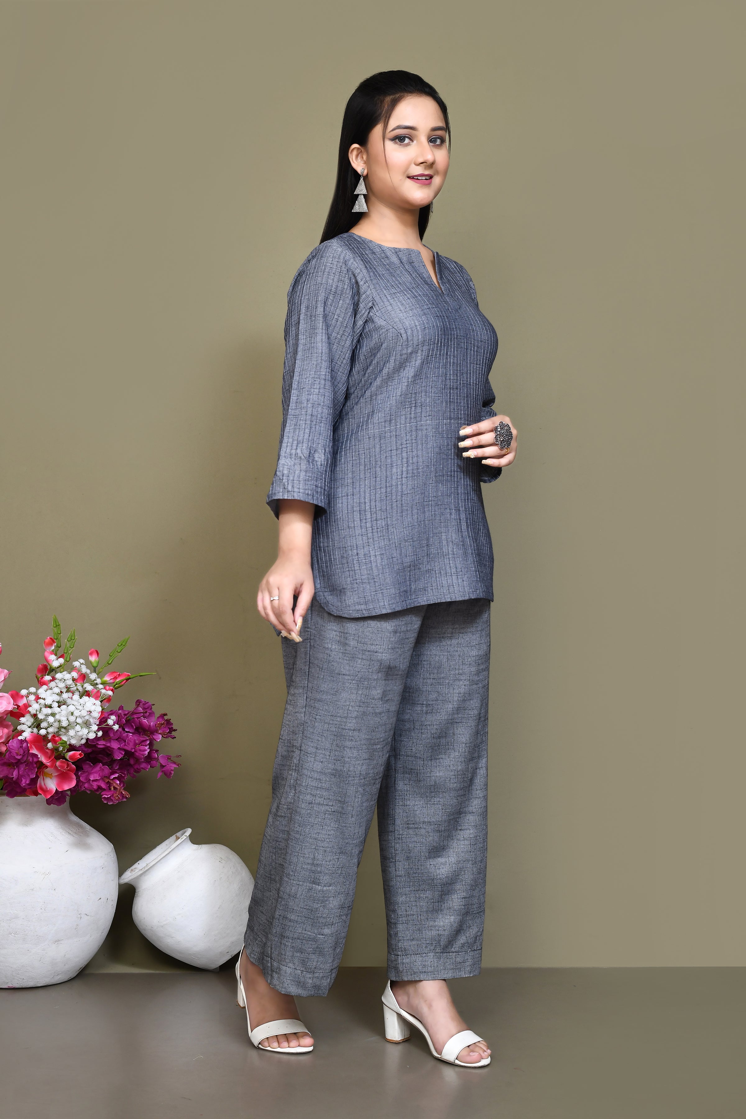 Pintex cotton mid-thigh length high-low top with matching pant