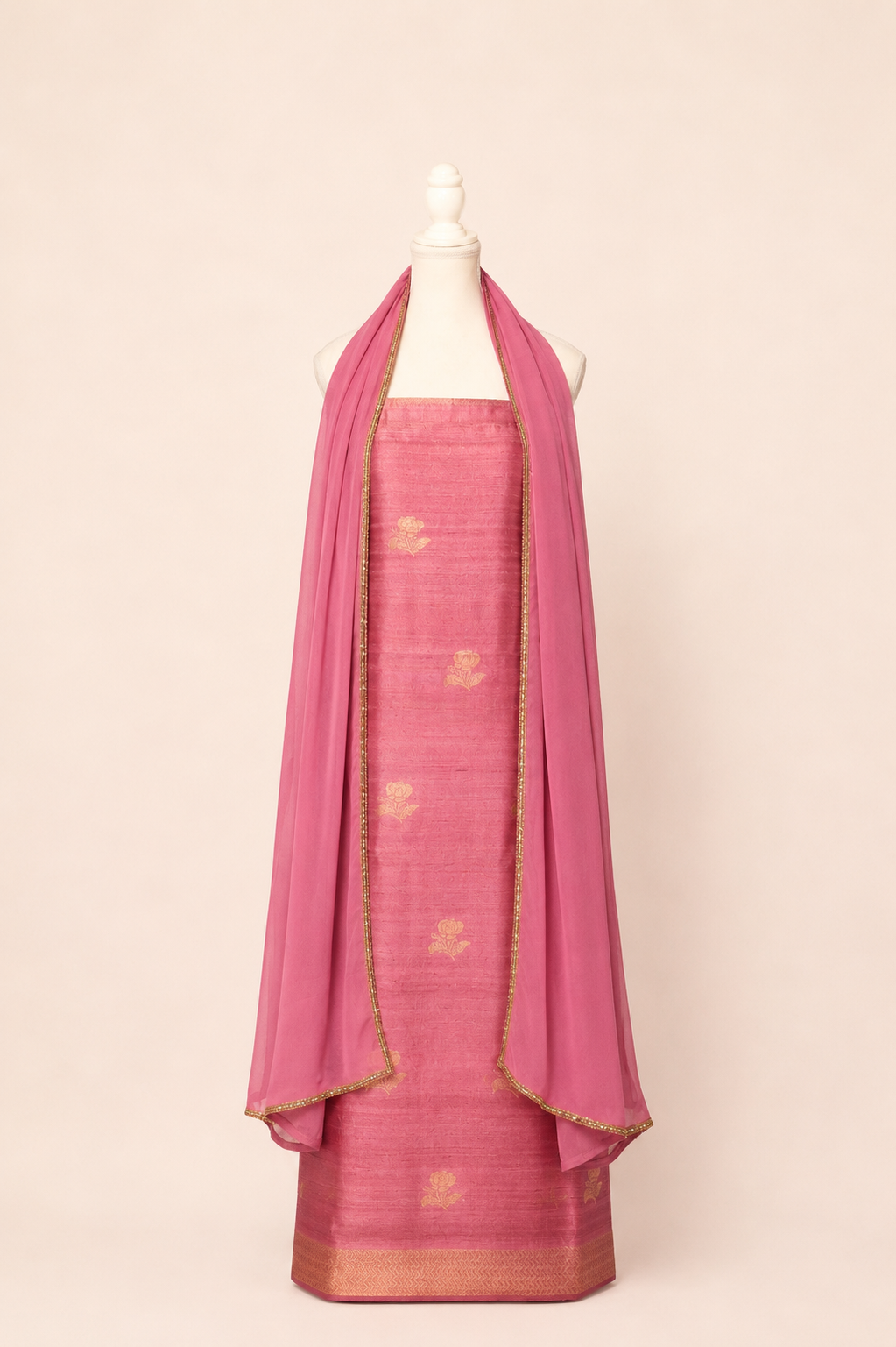 Pure tussar silk kurta with kadwa weaving,matching crepe bottom & chiffon dupatta with lace-soft pink