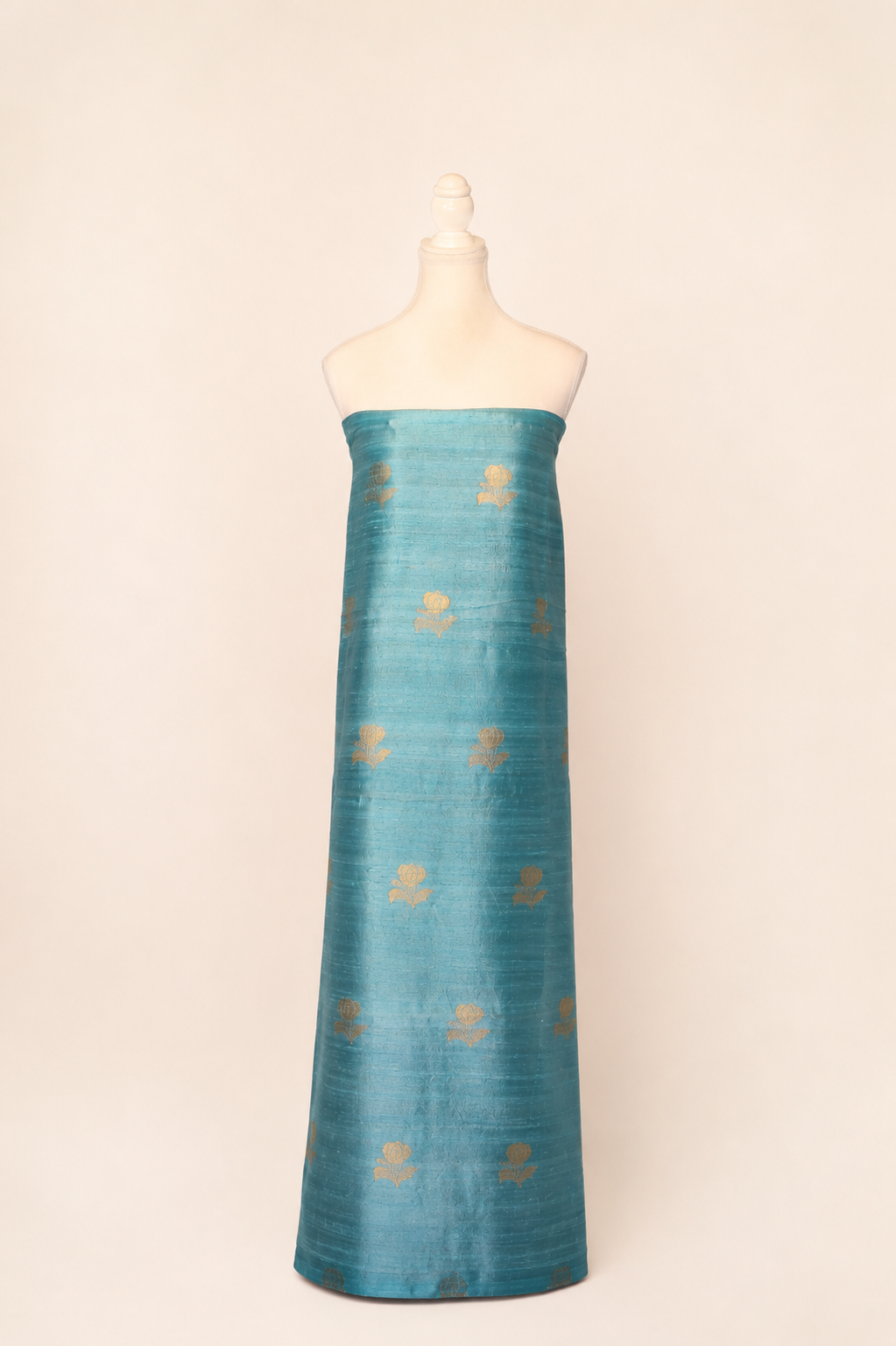 Pure tussar silk kurta with kadwa weaving,matching crepe bottom & chiffon dupatta with lace-light blue