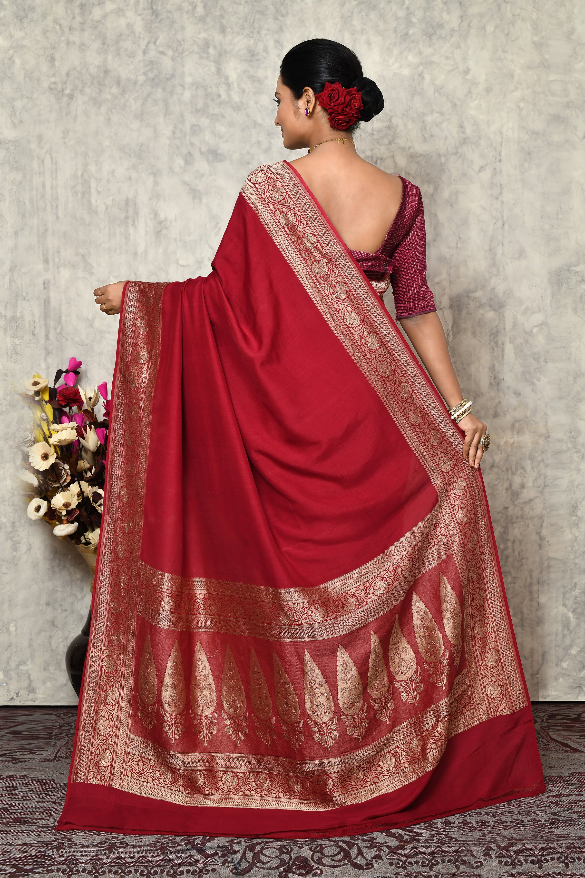 Pure chinia silk saree with broad border & plain body