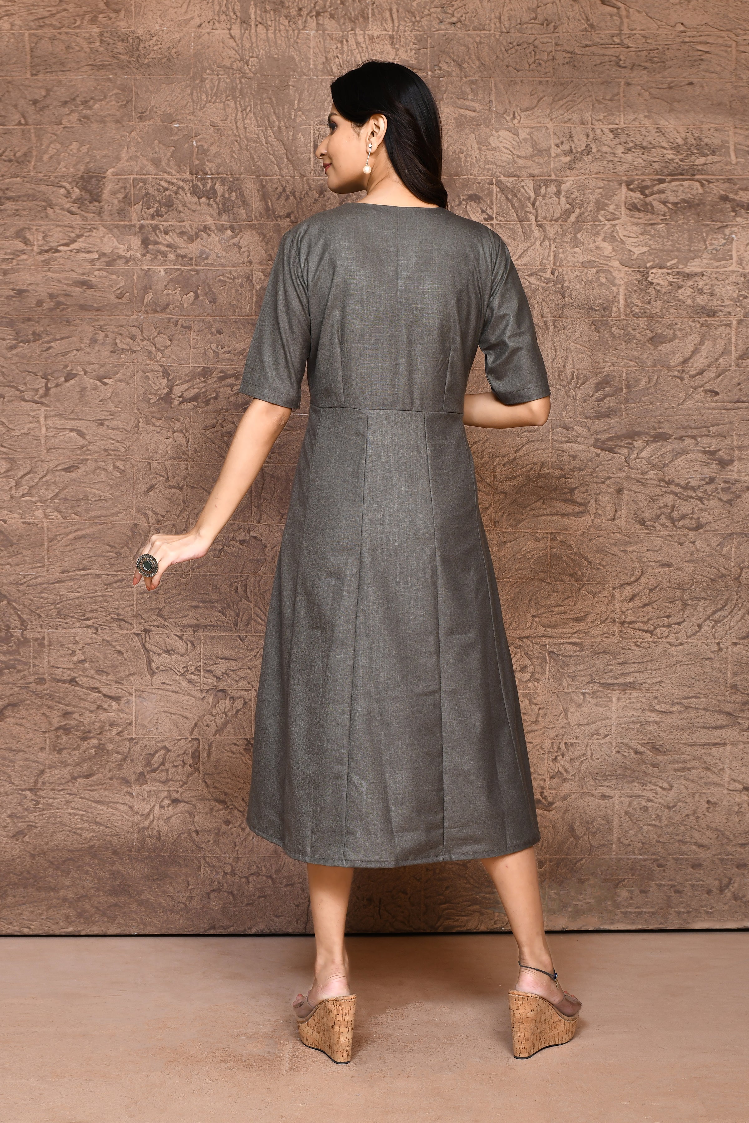 Solid color cotton slub angrakha pattern one piece with V neck and attached strings.