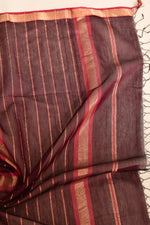 Plain Maheshwari pure handloom saree with rose gold woven border and rose gold & dark pink stripes in pallu