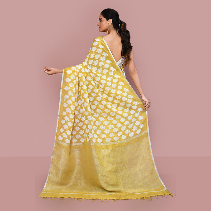 Paisely printed linen cotton saree zari border with blouse piece