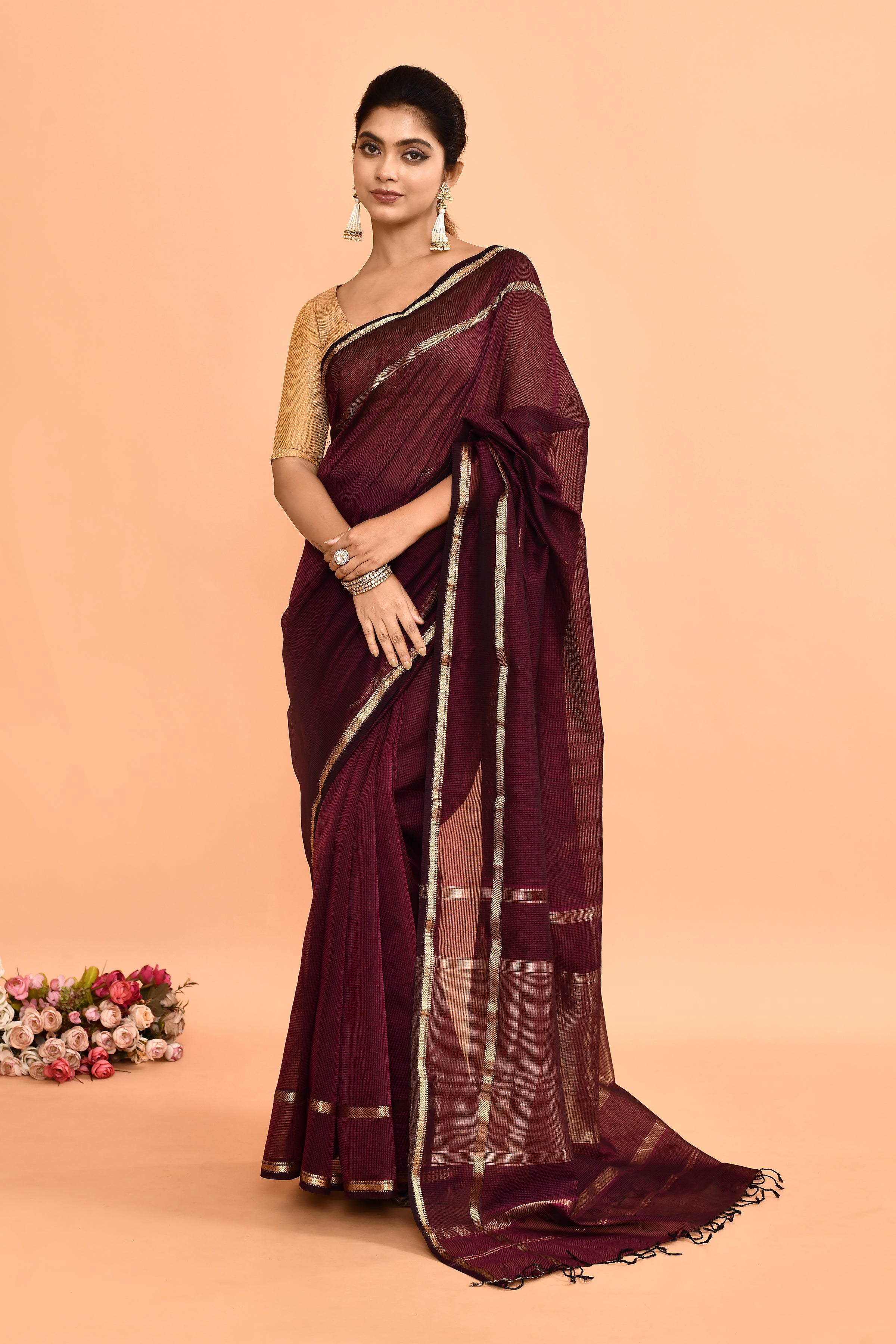Plain Maheshwari pure handloom double border small checks saree