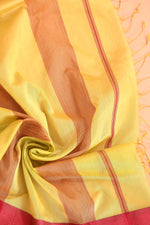 Plain Maheshwari pure handloom saree with contrast dark pink resham border