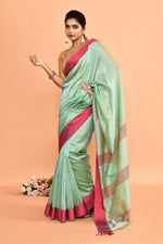 Plain Maheshwari pure handloom saree with contrast dark pink resham border
