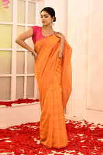 Plain Maheshwari pure handloom self-checks saree with narrow contrast pink border