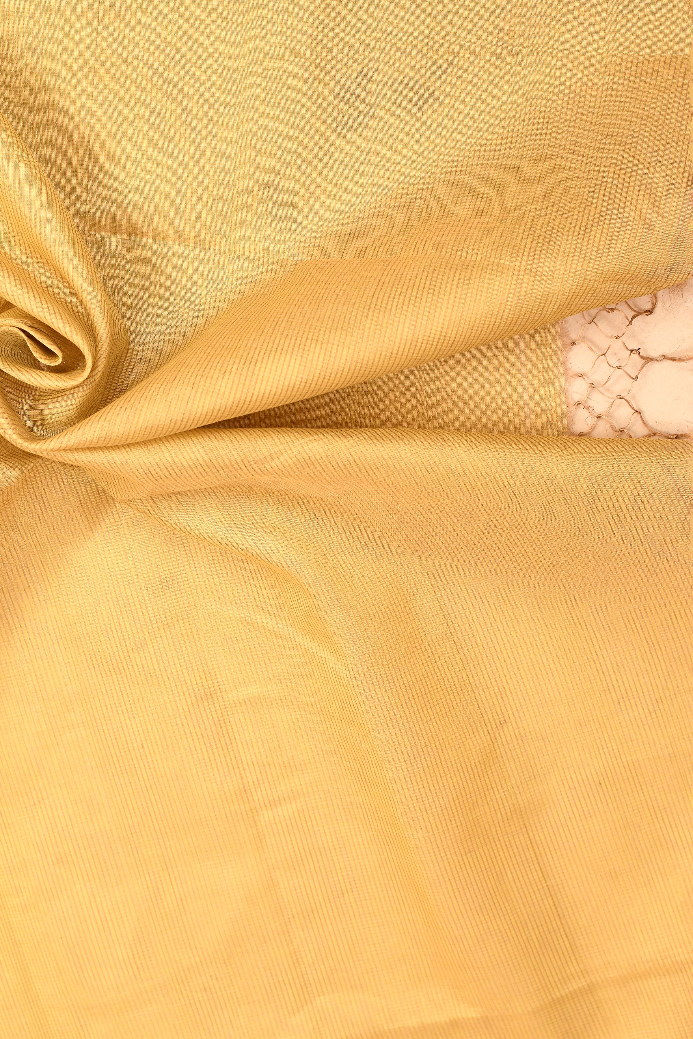 Maheshwari pure handloom tissue saree with small golden checks