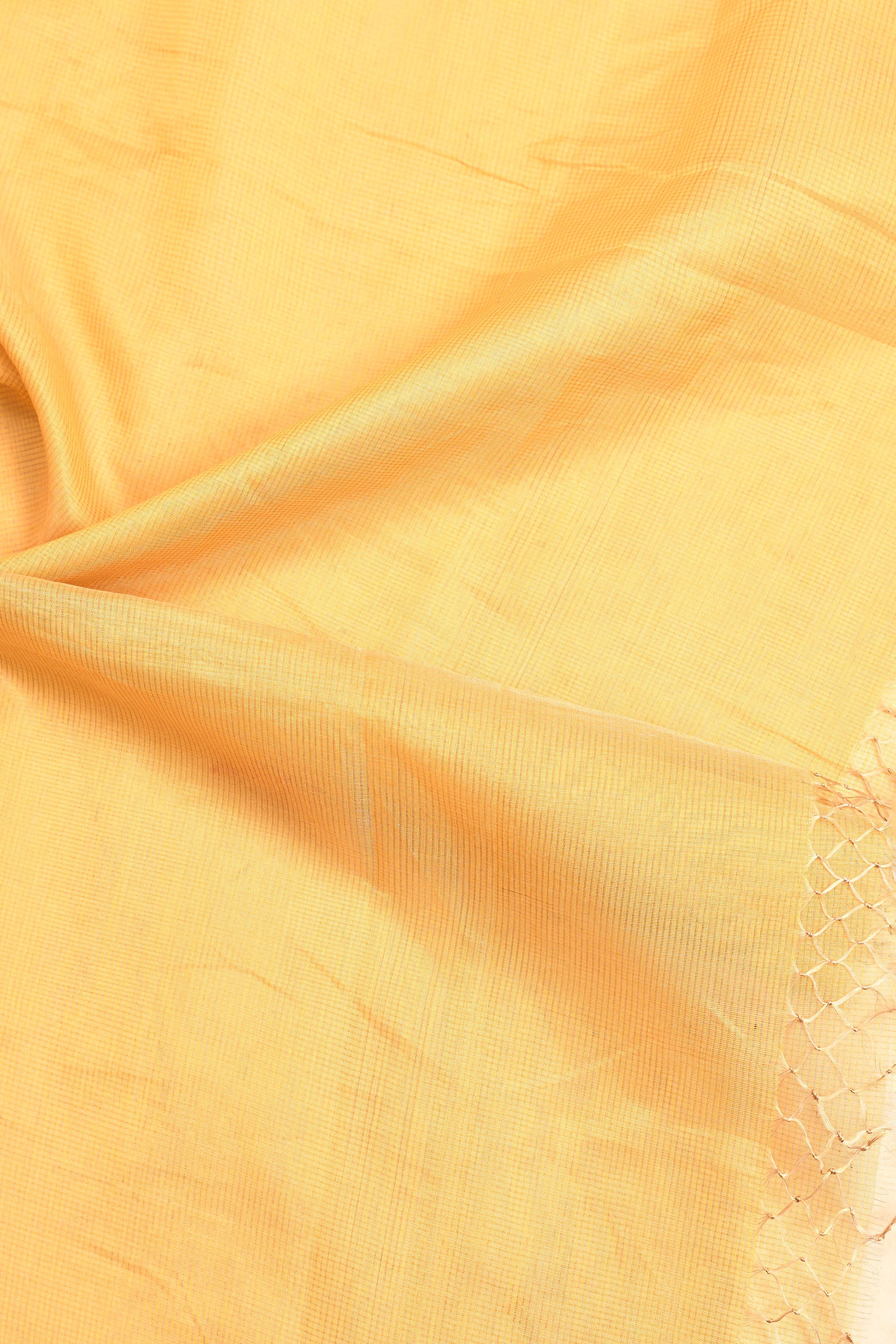Maheshwari pure handloom tissue saree with small golden checks