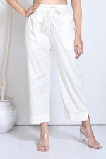 Off white Cotton stretchable pants