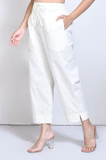 Off white Cotton stretchable pants