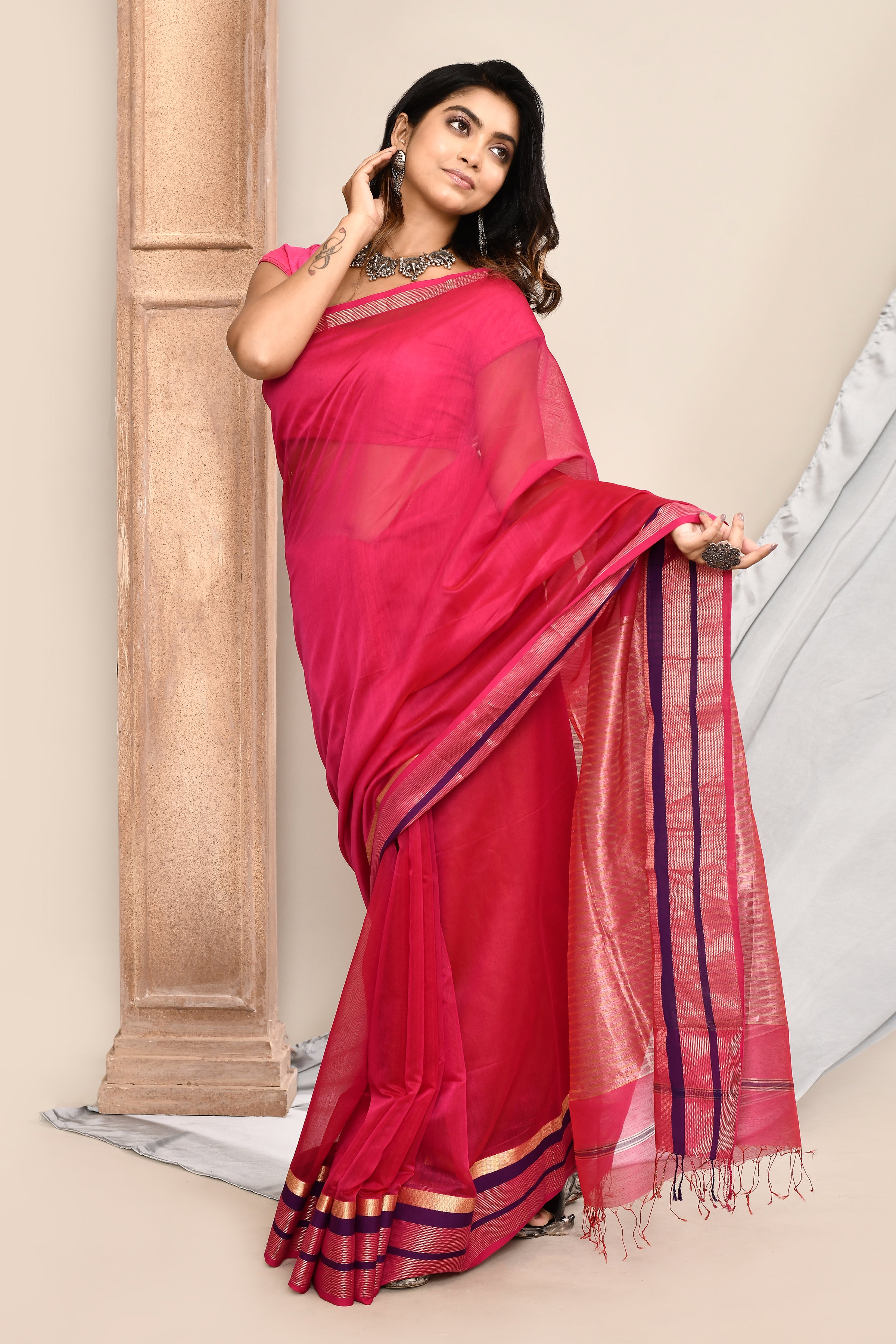 Maheshwari pure handloom plain saree with broad contrast border