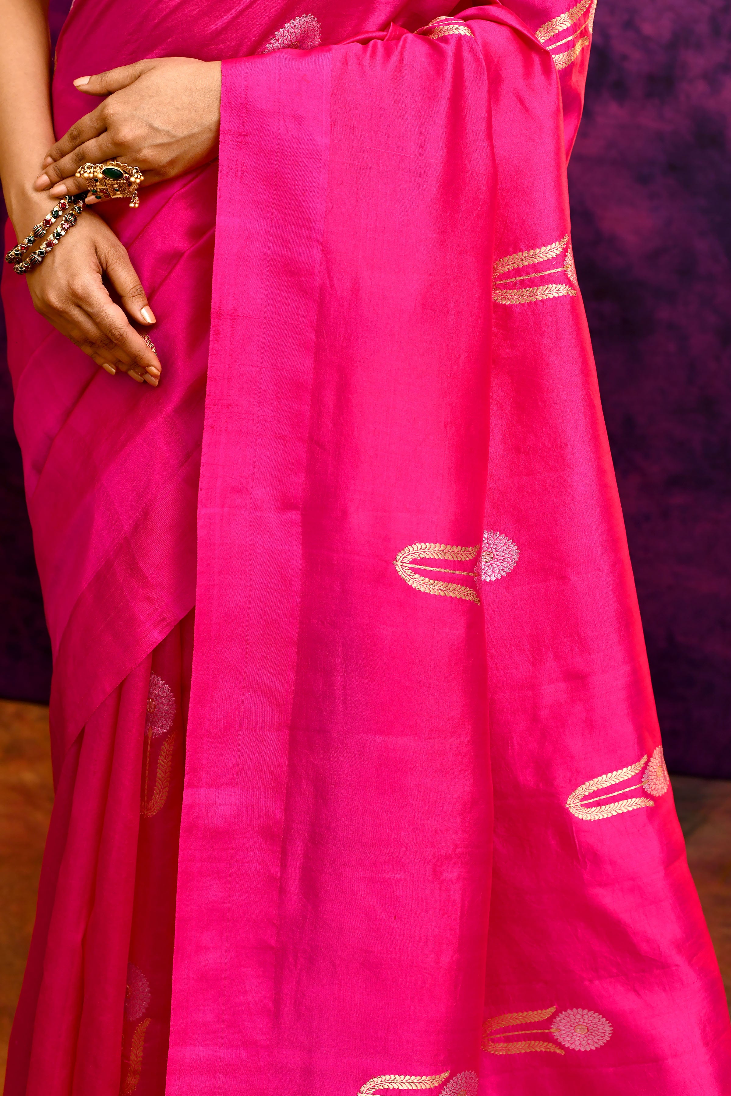 Pure Munga Silk Saree with Delicately Woven Floral Butis – Hot Pink