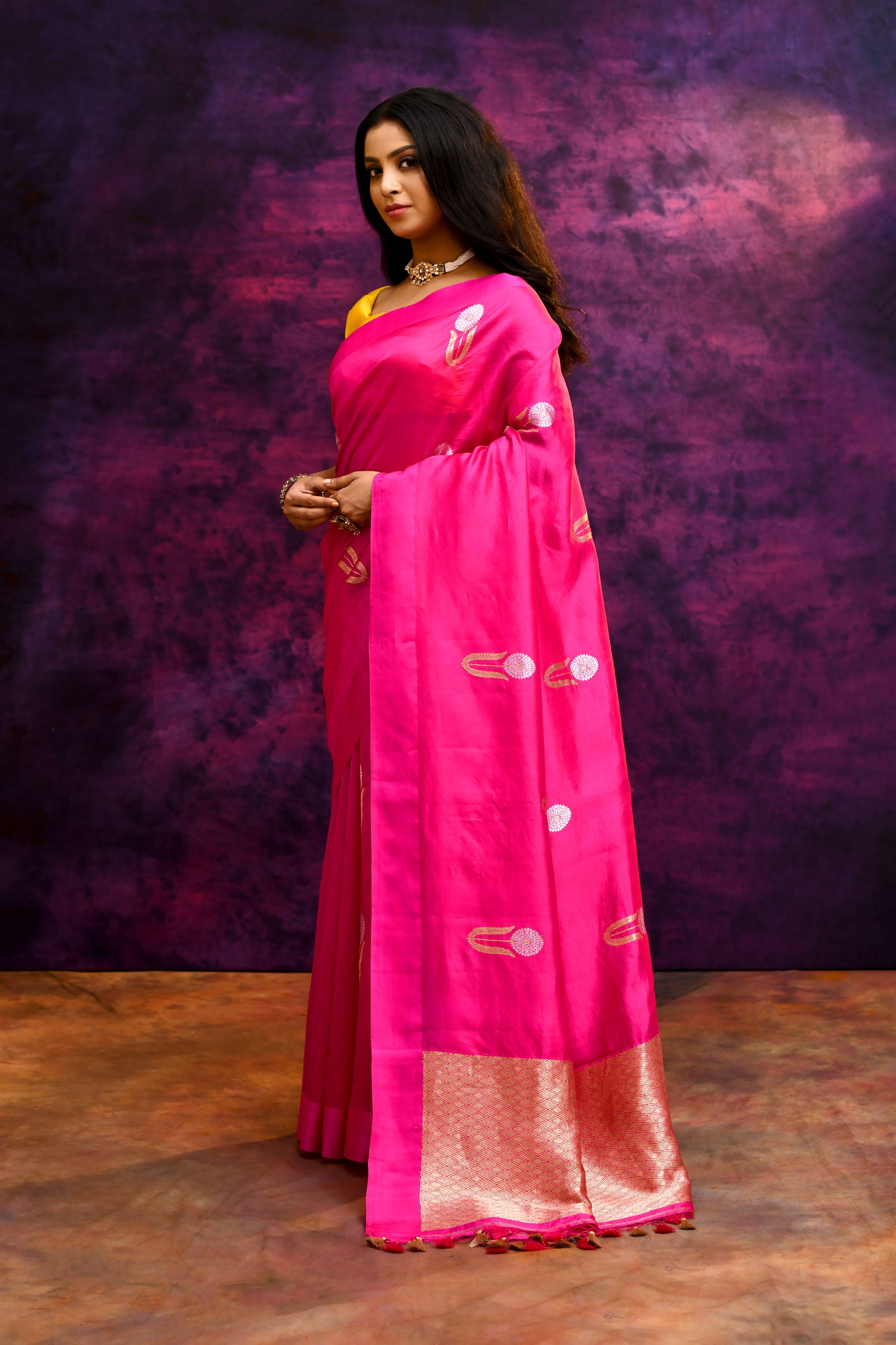 Pure Munga Silk Saree with Delicately Woven Floral Butis – Hot Pink