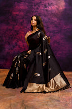 Pure Munga Silk Saree with Delicately Woven Floral Butis – Black