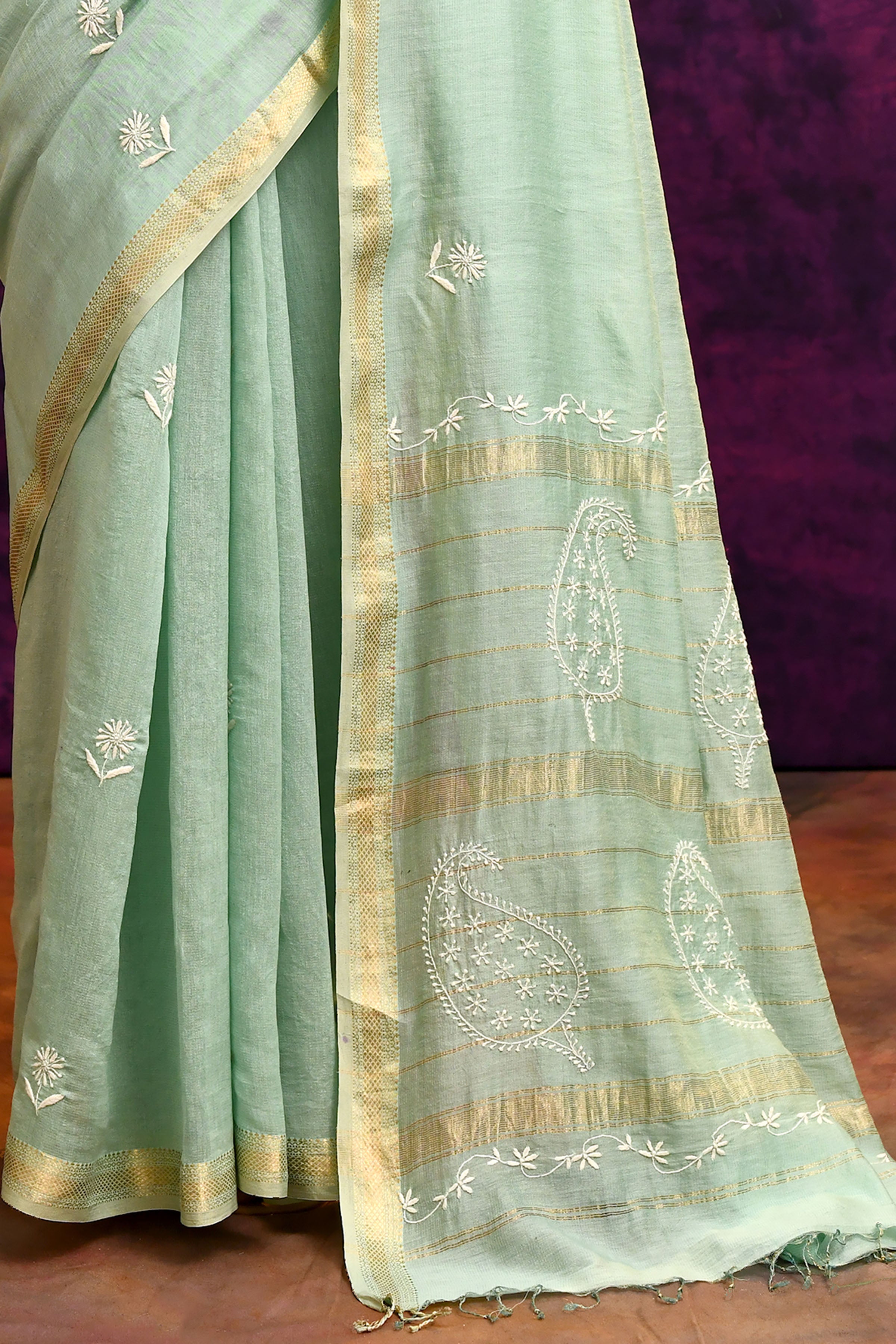 Pure Cotton Saree with Lucknowi Chikankari Embroidery – Mint Green