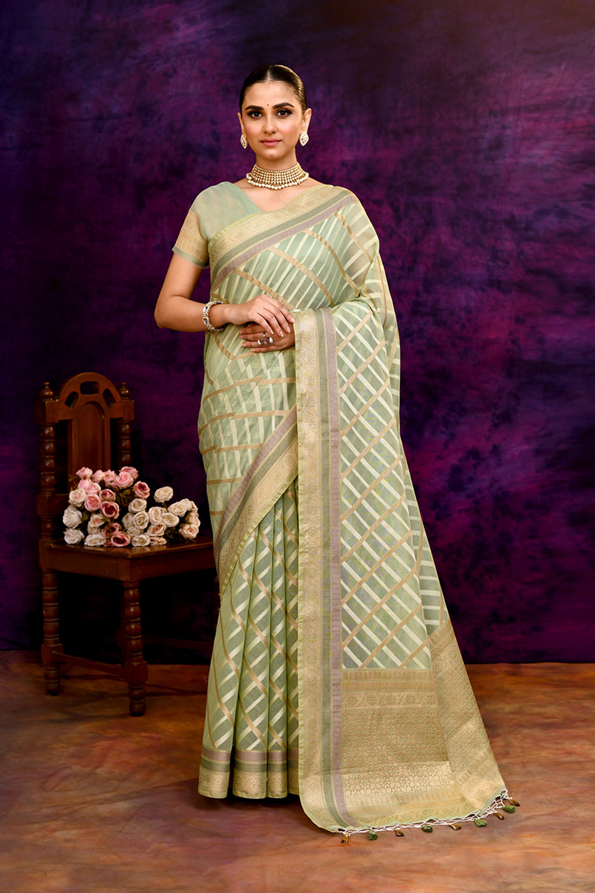 Cotton saree with golden zari banarasi border and motifs Checkered pattern-pista green