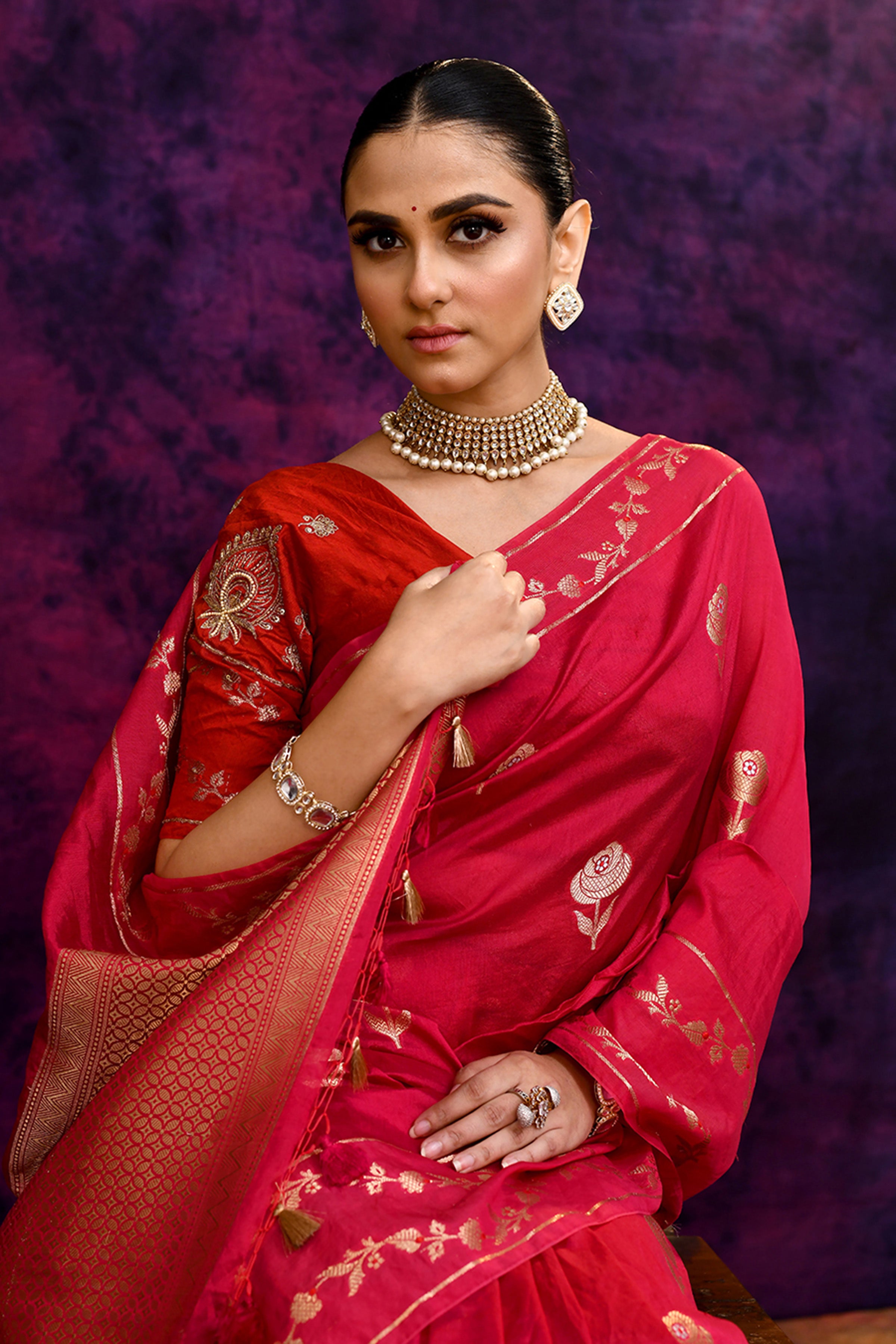 Pure Banarasi woven silk saree with zari & minakari leaf motifs & hand embroidered blouse-Fuschia pink