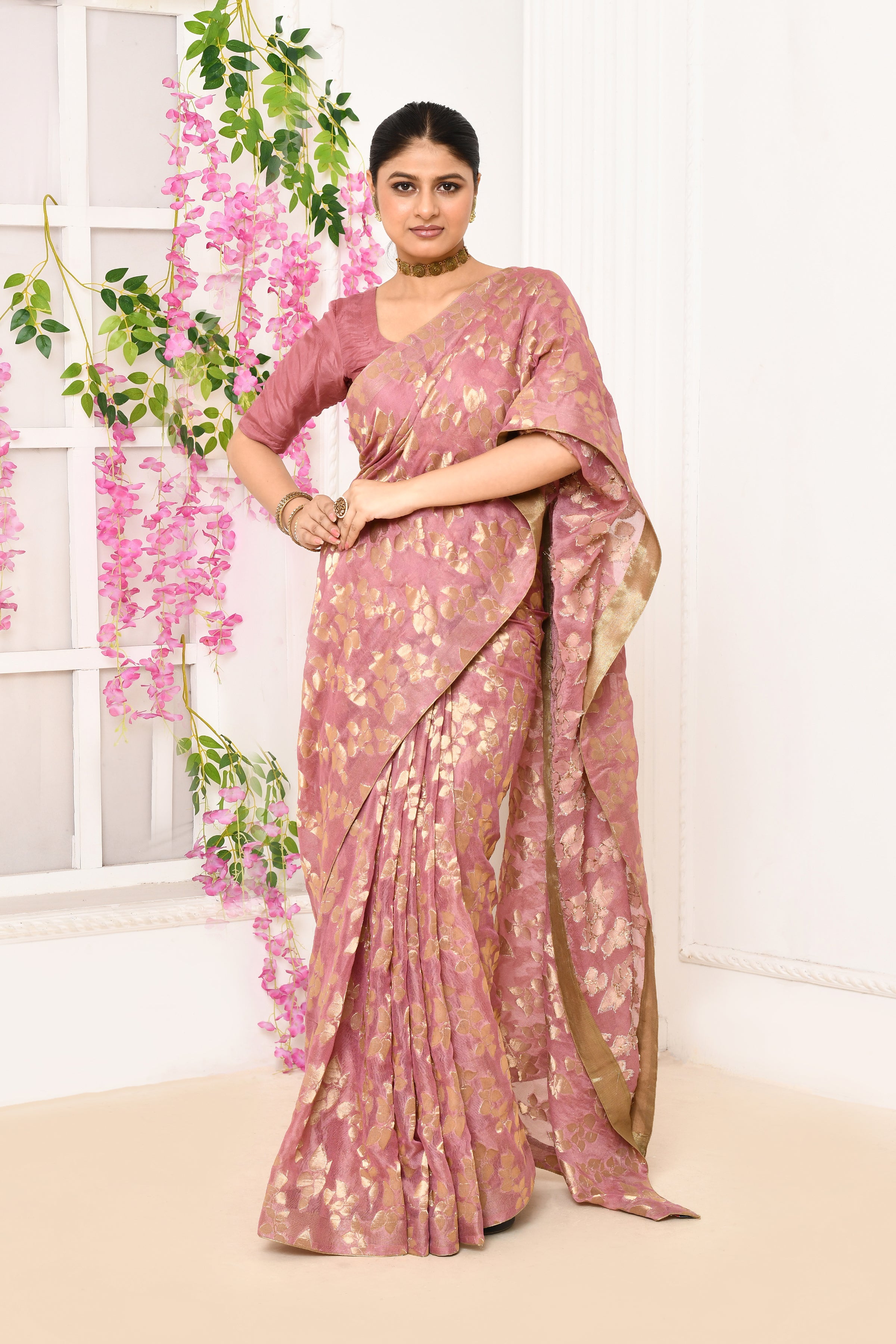 Jute Upada golden leaf pattern saree-Onion pink