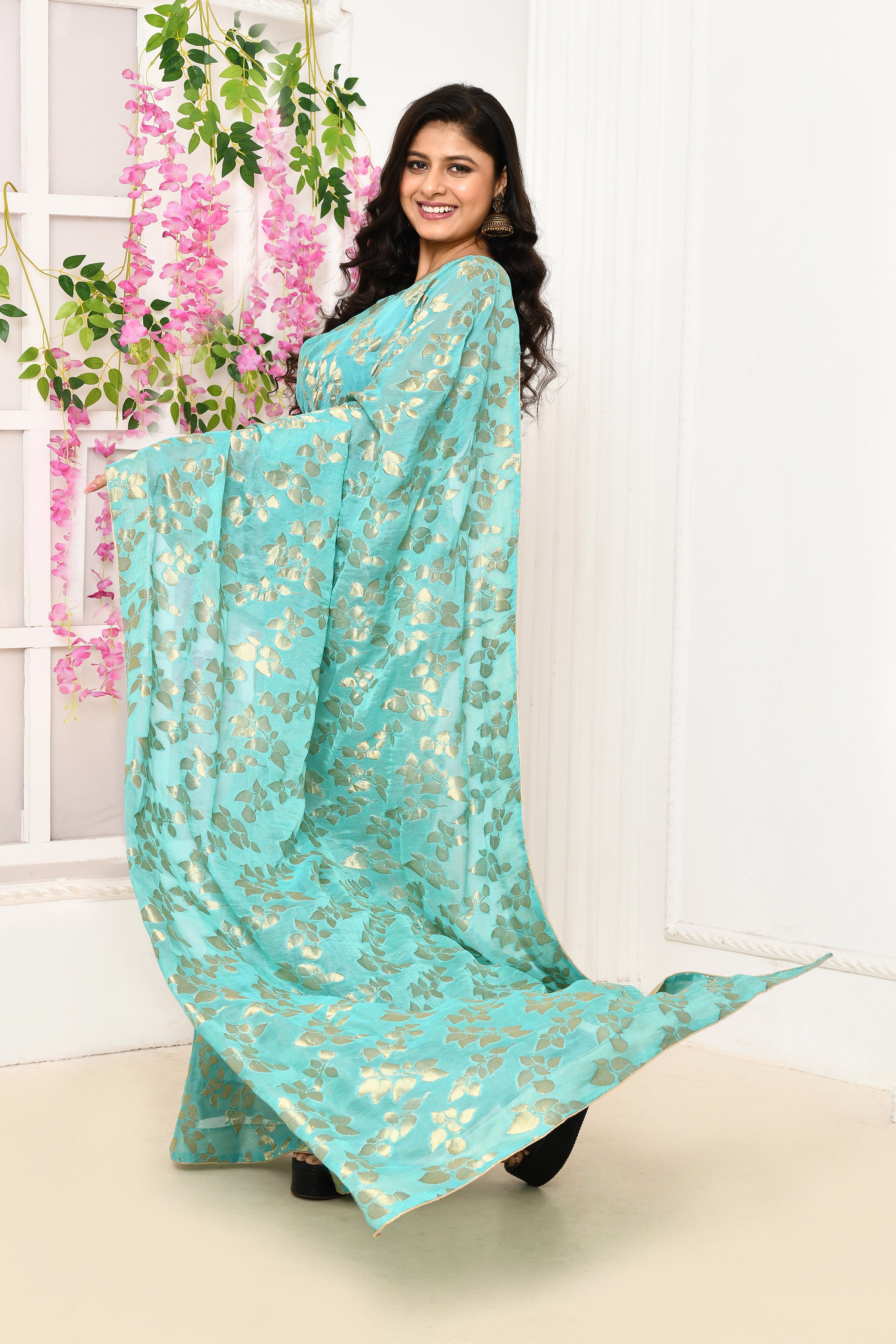 Jute Upada golden leaf pattern saree-Torquoise blue