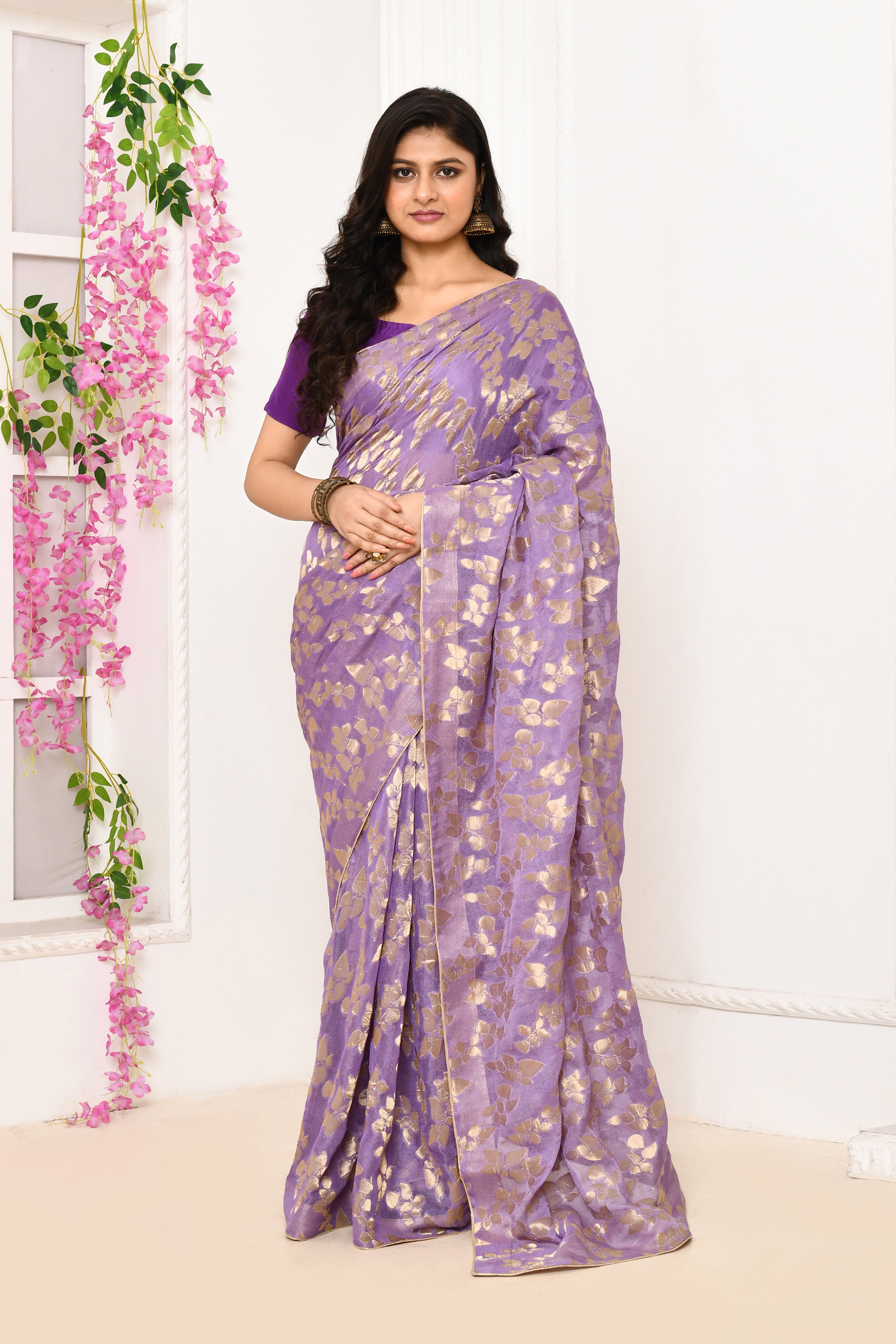Jute Upada golden leaf pattern saree-Lavender