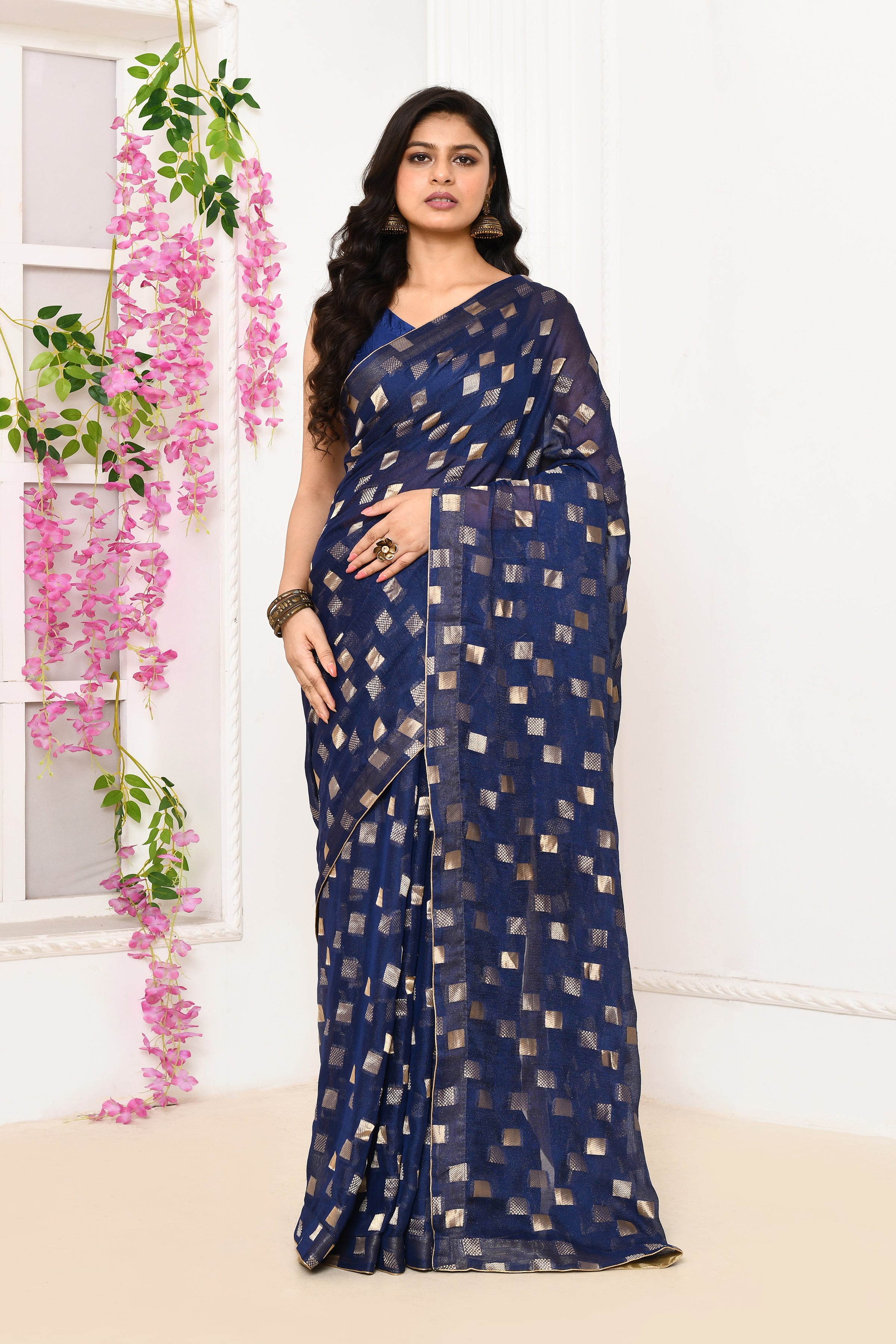 Jute Upada golden checker pattern saree-Royal blue