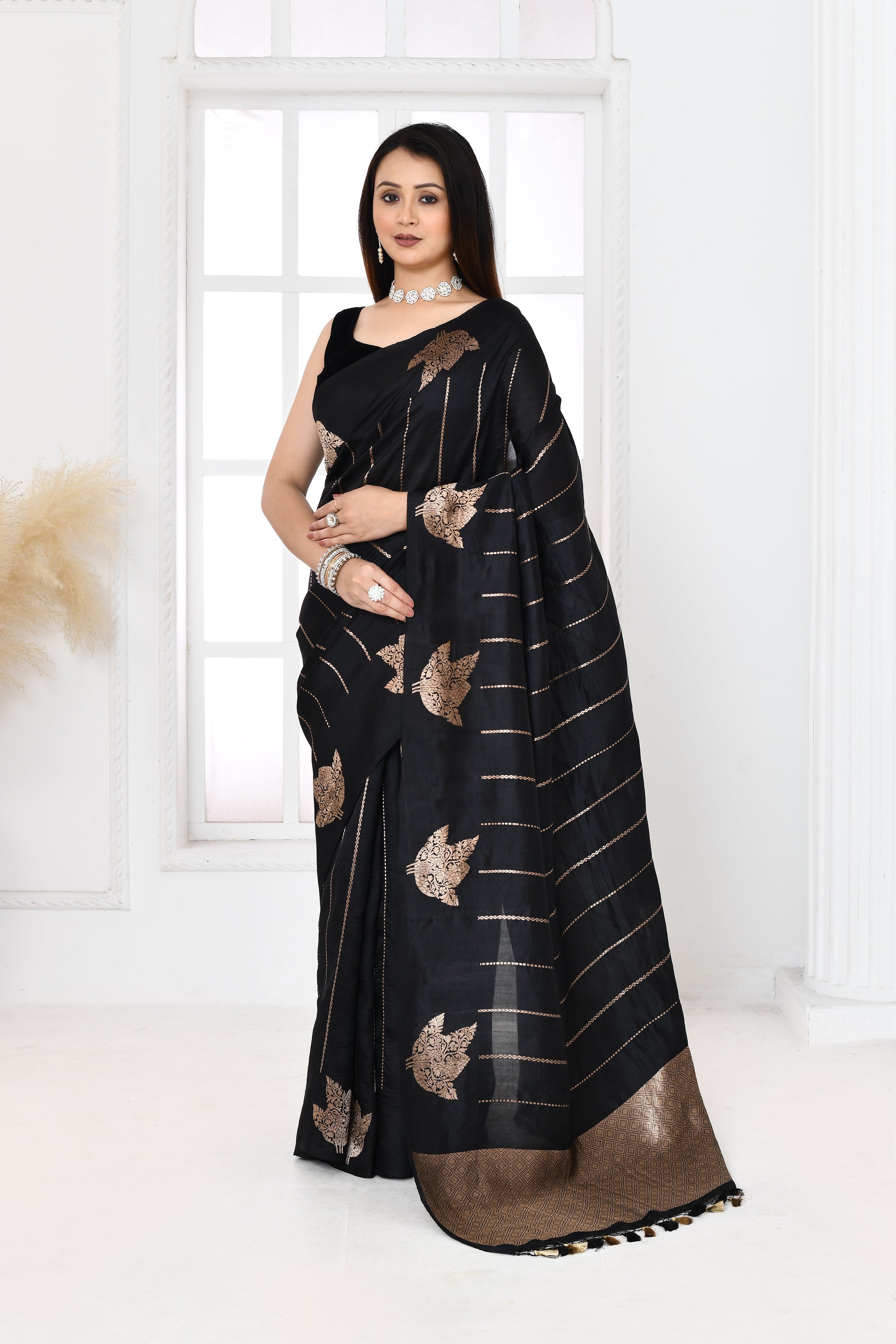 Pure handloom Banarasi katan silk saree with golden stripes pattern kadwa weaving & satin silk border-Black