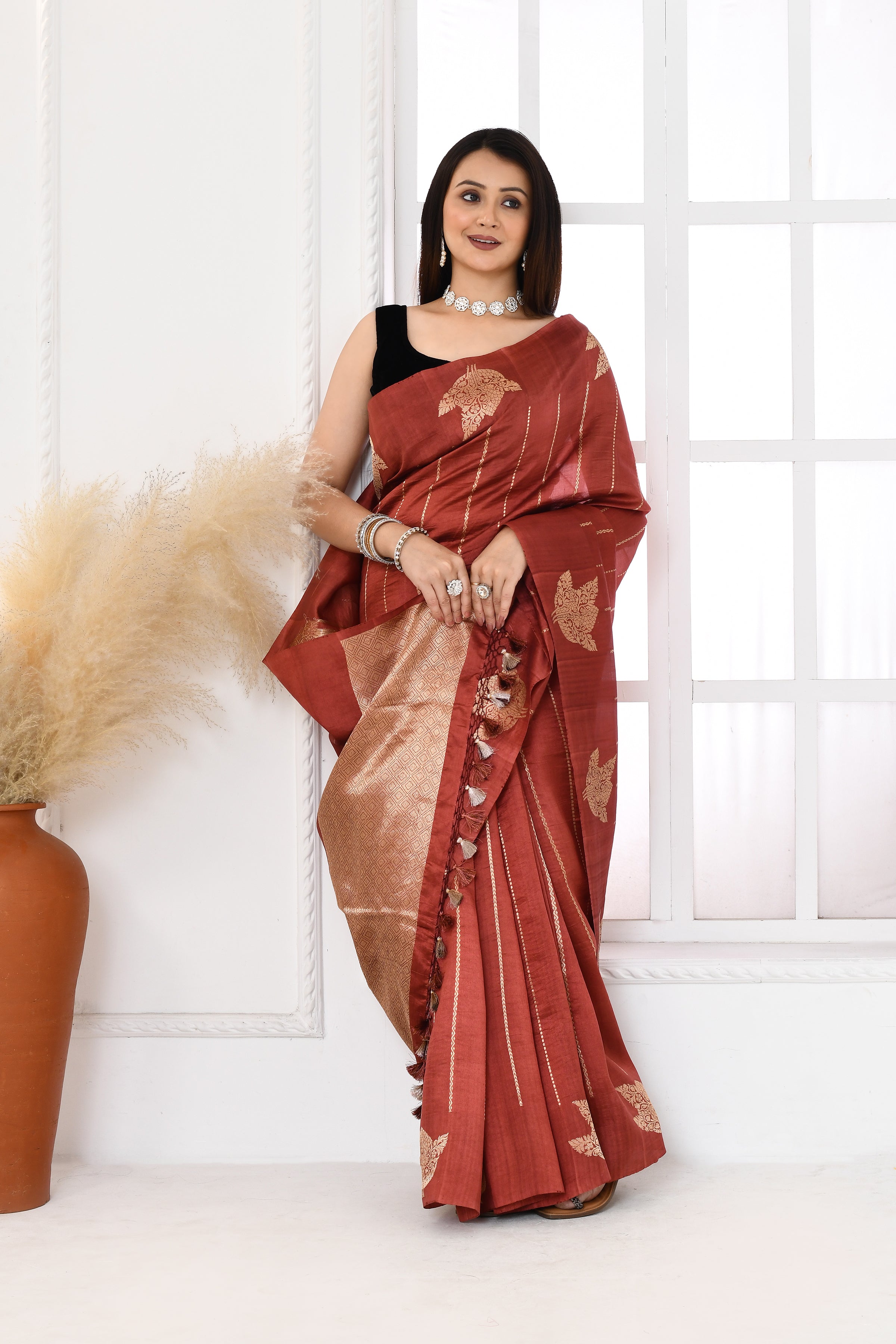 Pure handloom Banarasi katan silk saree with golden stripes pattern kadwa weaving & satin silk border-Coral