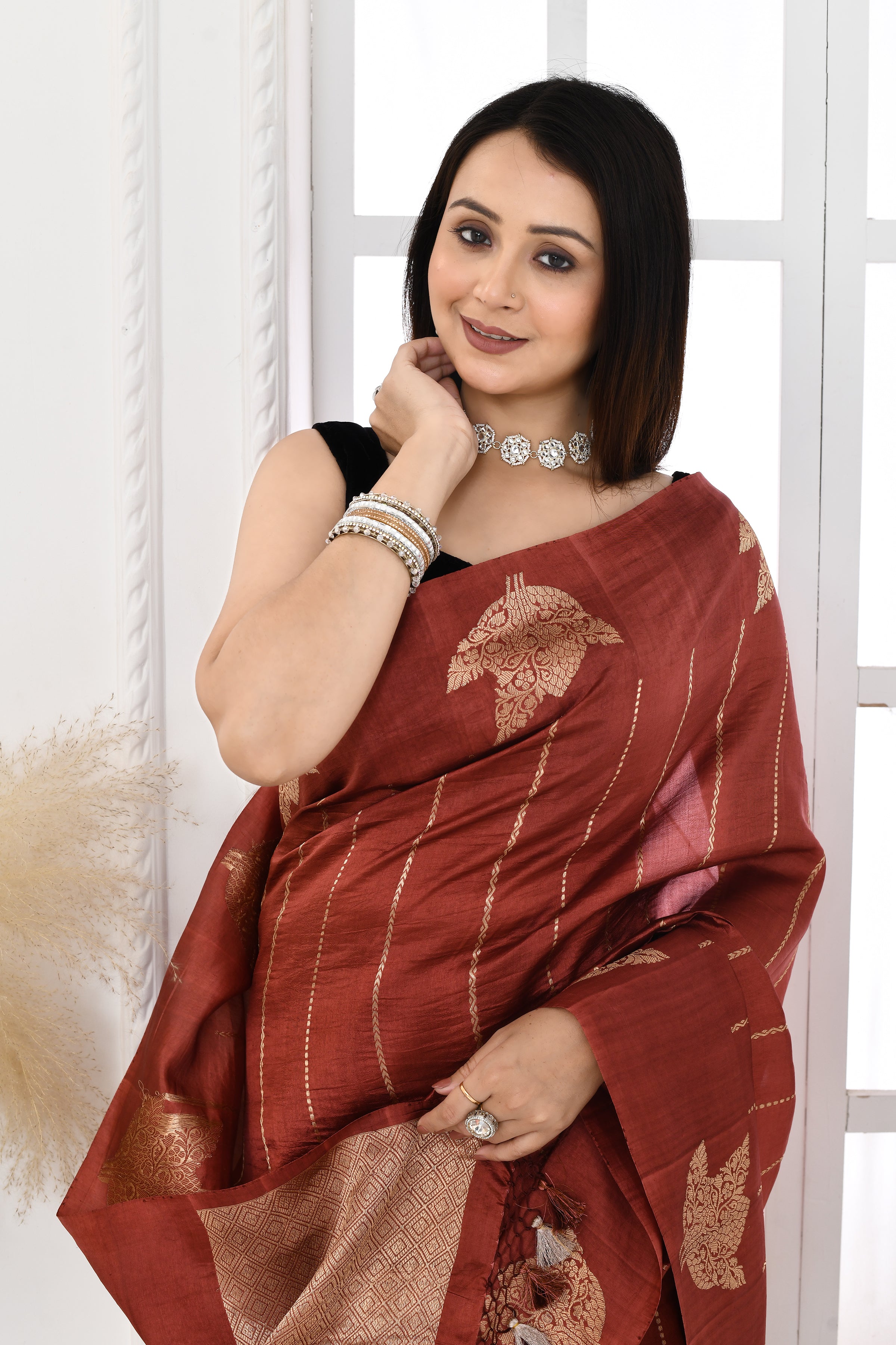 Pure handloom Banarasi katan silk saree with golden stripes pattern kadwa weaving & satin silk border-Coral