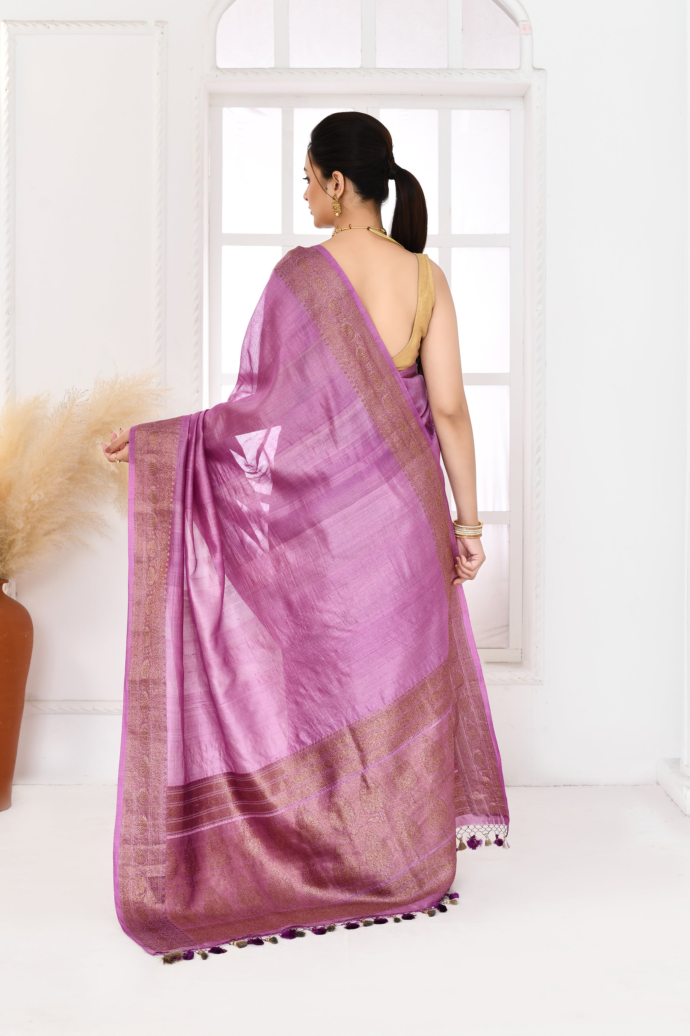 Pure tussar silk Banarasi saree with kadwa weaving-Lavender