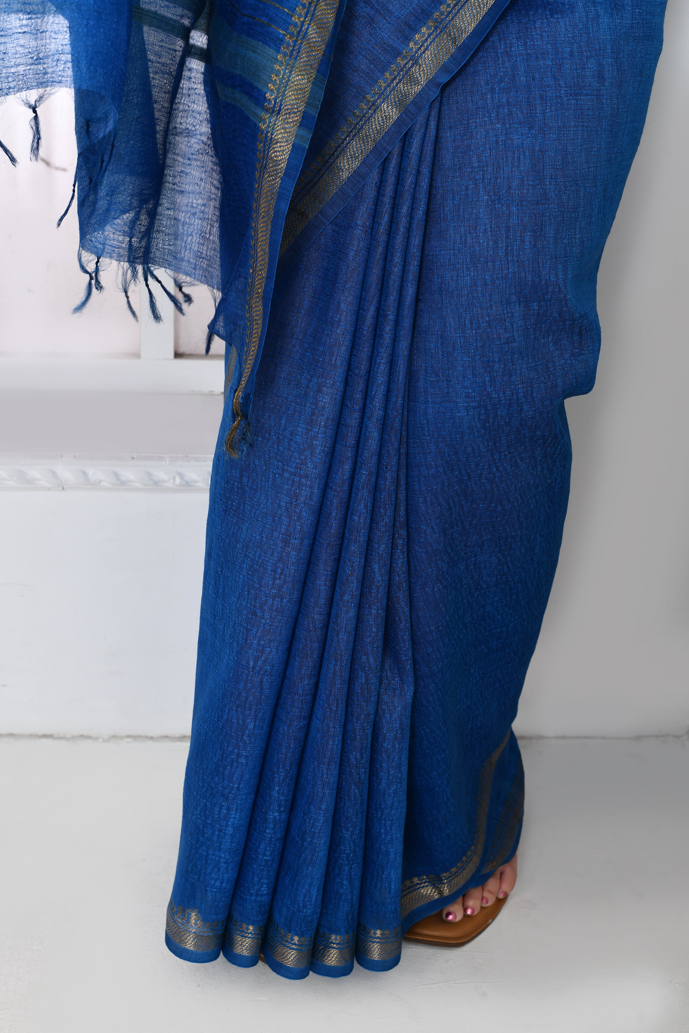 Pure tussar linen handloom saree with floral embroidered blouse