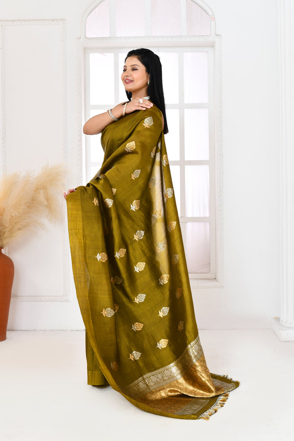 Pure handloom Banarasi katan silk saree with floral pattern kadwa weaving & satin silk border-olive green