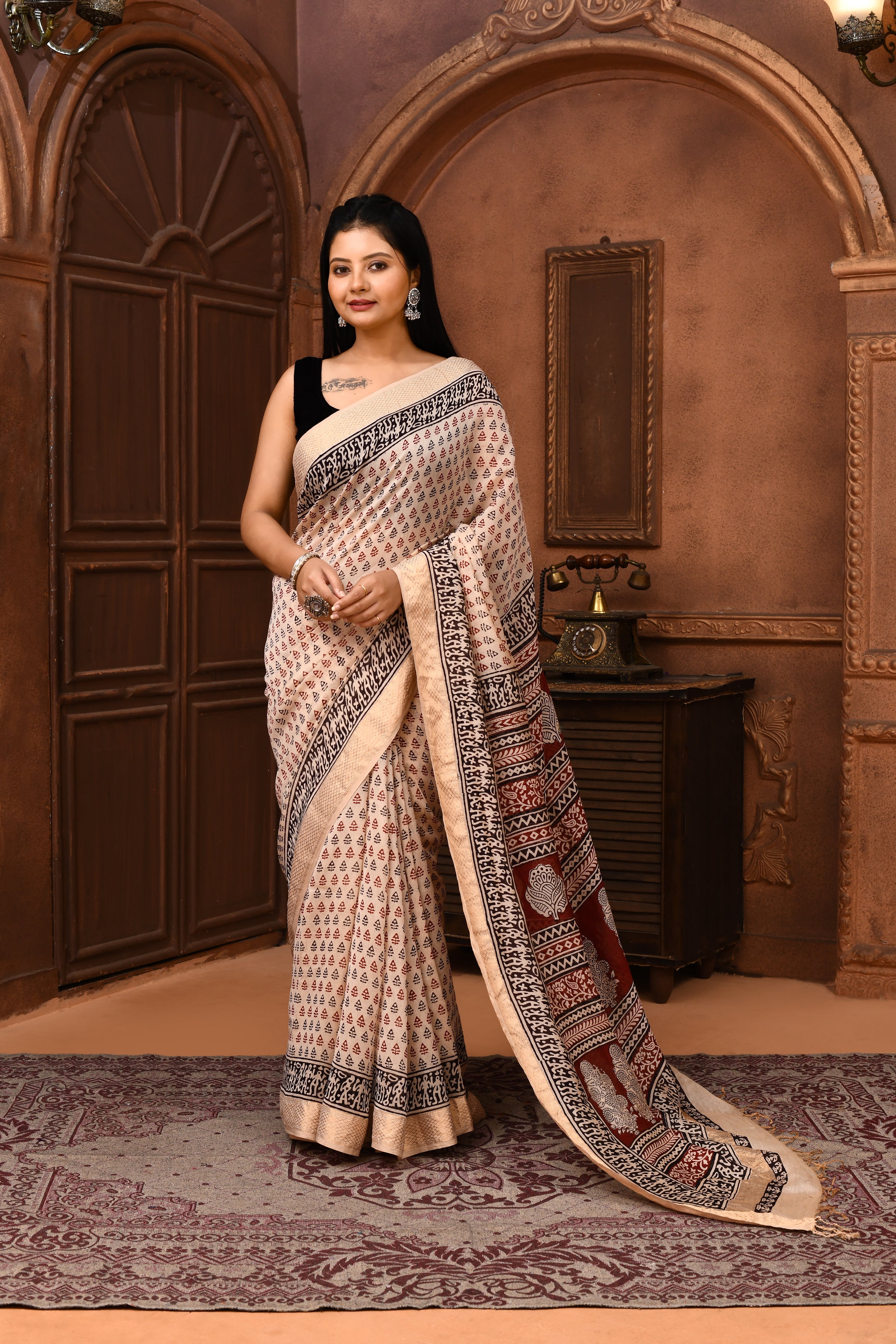 Maheshwari cross border saree with small prints-off white
