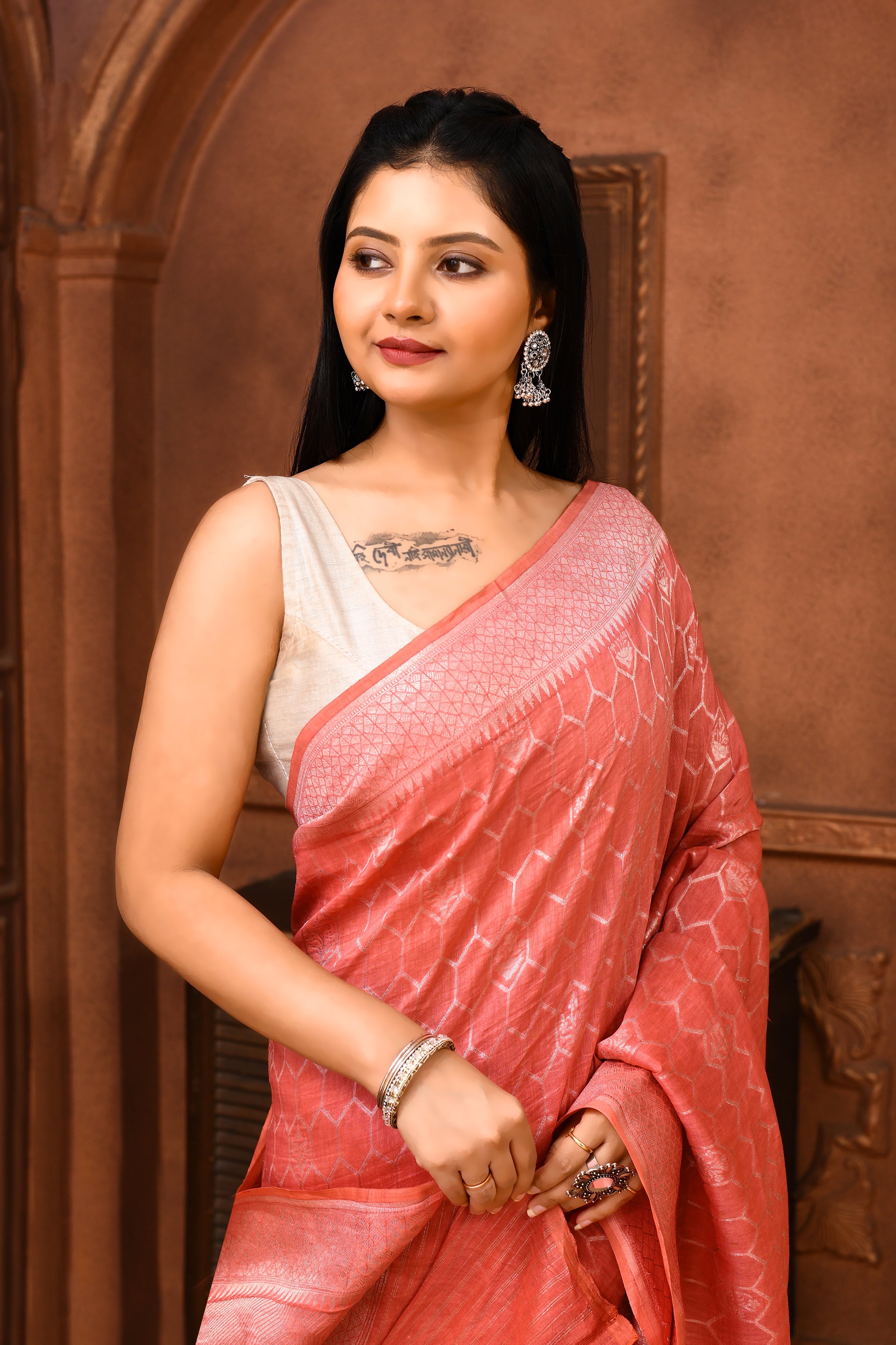 Pure Linen Georgette handloom Banarasi saree with silver zari kadwa weaving-Light Coral