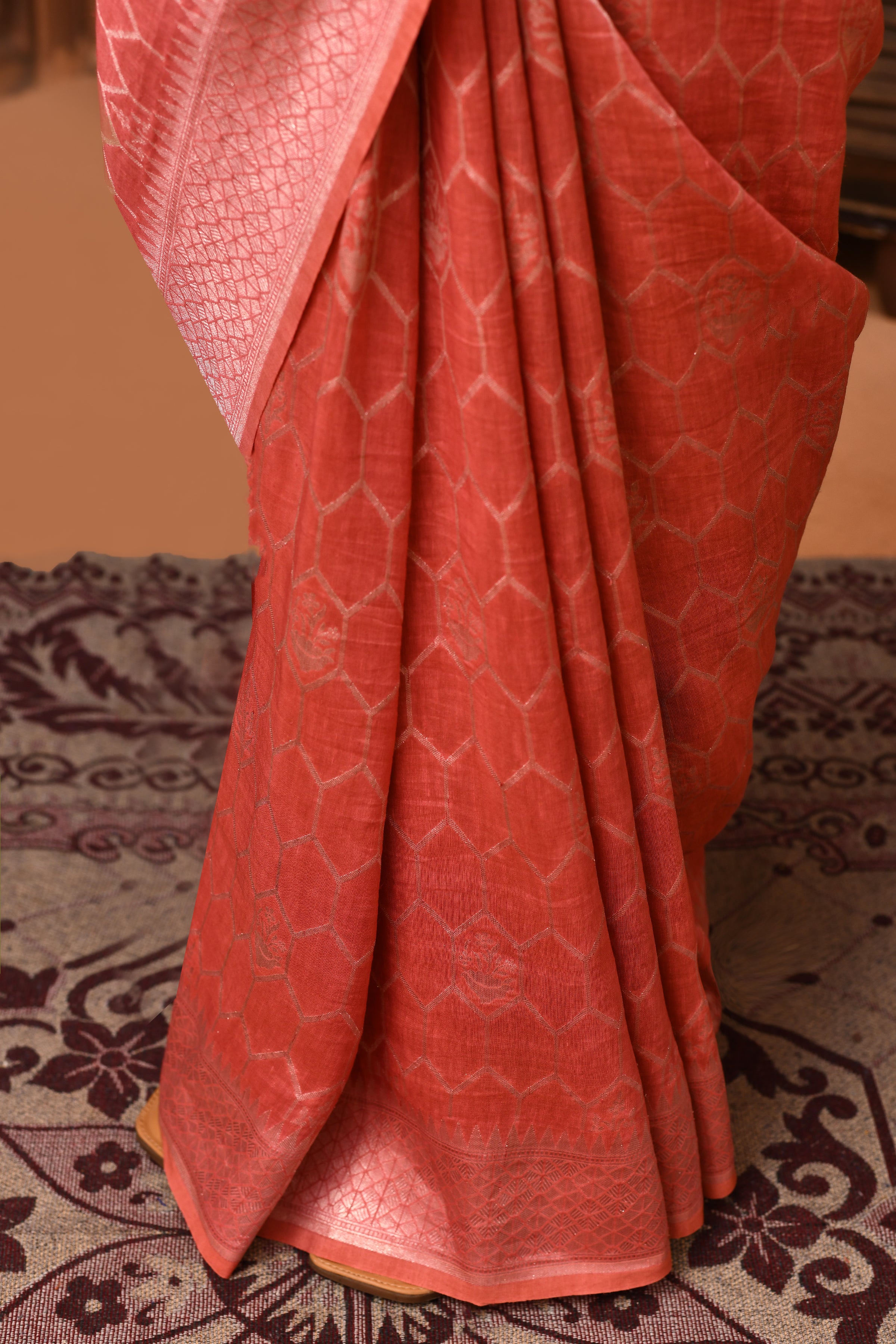 Pure Linen Georgette handloom Banarasi saree with silver zari kadwa weaving-Light Coral