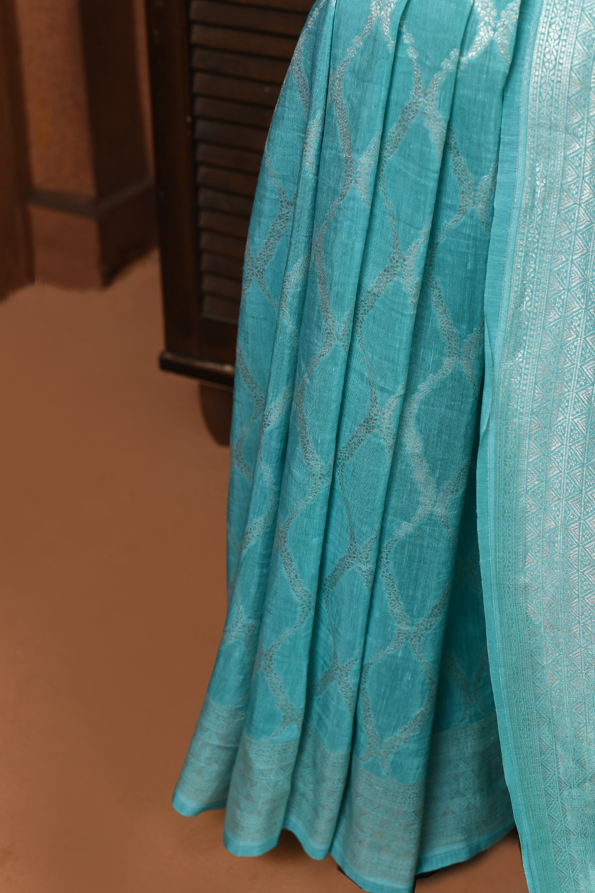 Pure Linen Georgette handloom Banarasi saree with silver zari kadwa weaving-Aqua Blue