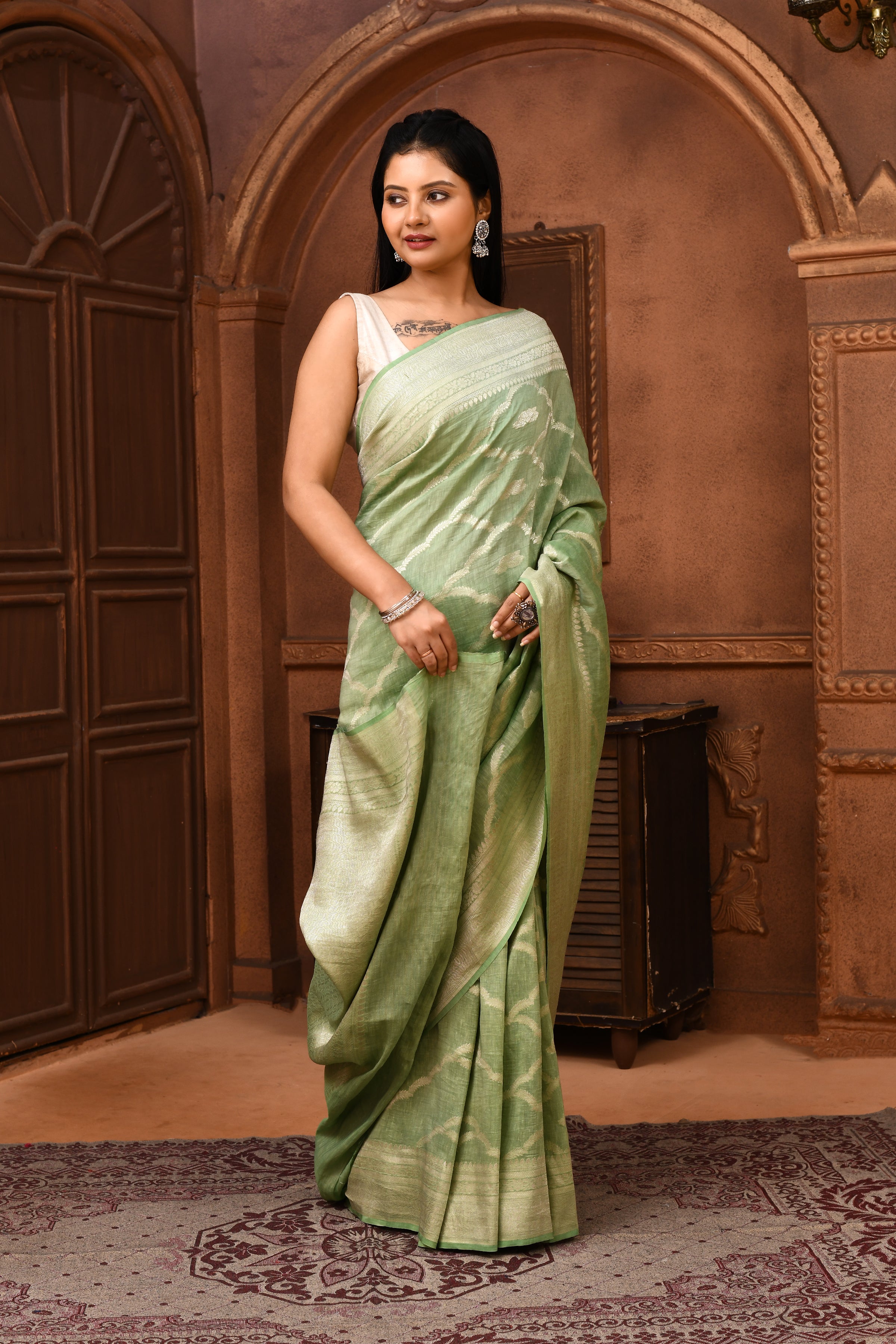 Pure Linen Georgette handloom Banarasi saree with silver zari kadwa weaving-Pista green