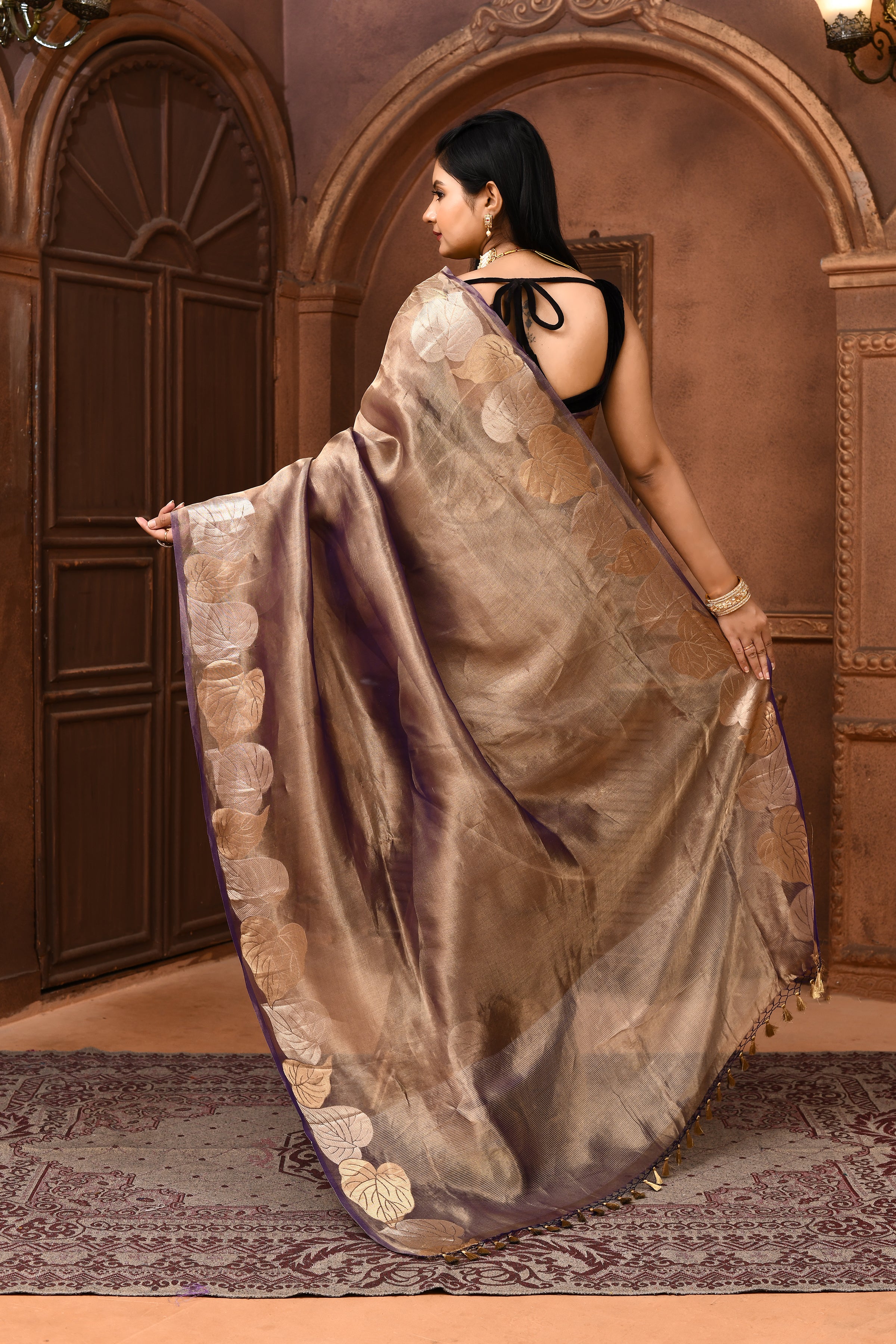 Banarasi tissue silk saree with leaf pattern woven border-Purple