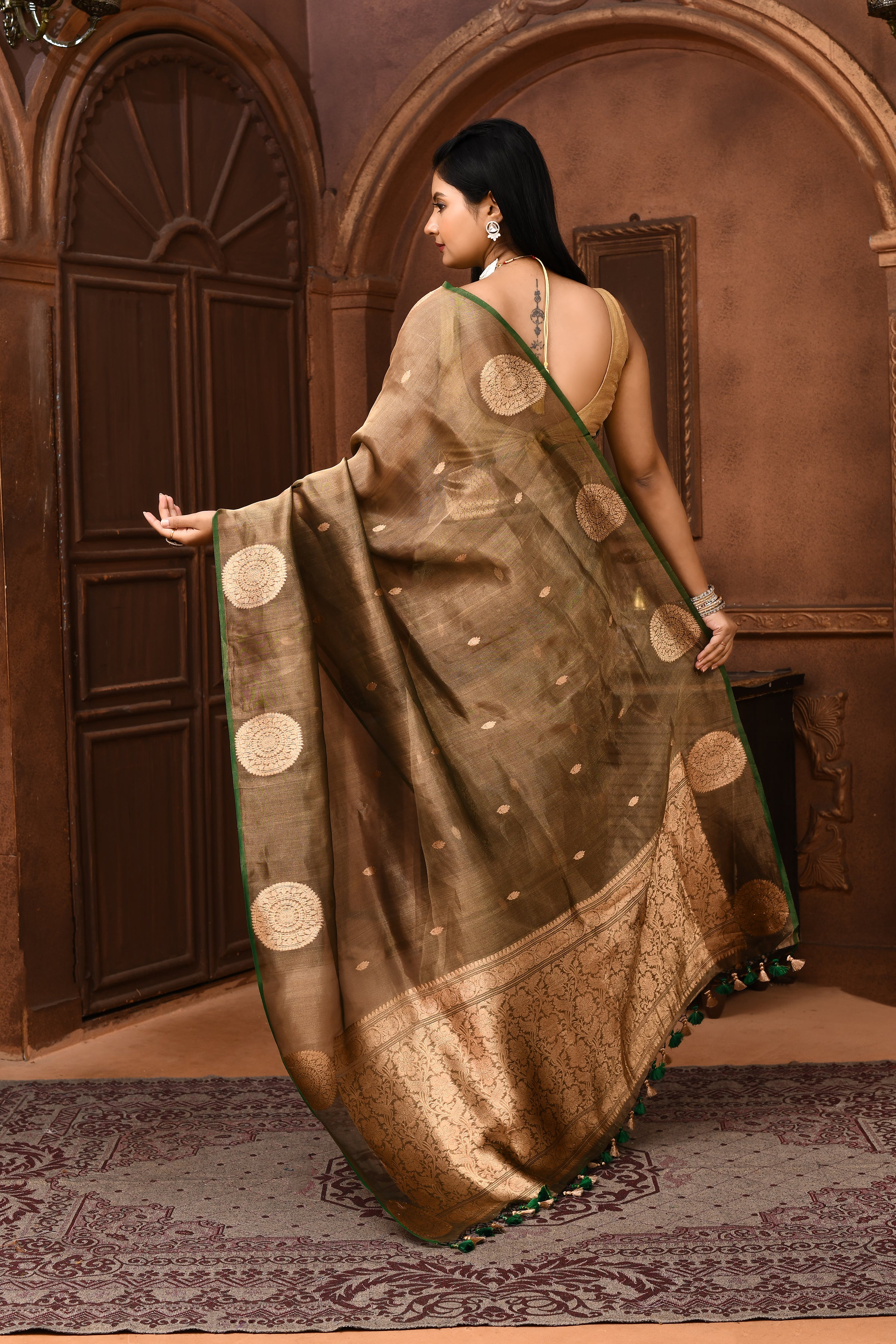 Banarasi tissue silk saree with floral pattern kadwa weaving-olive green