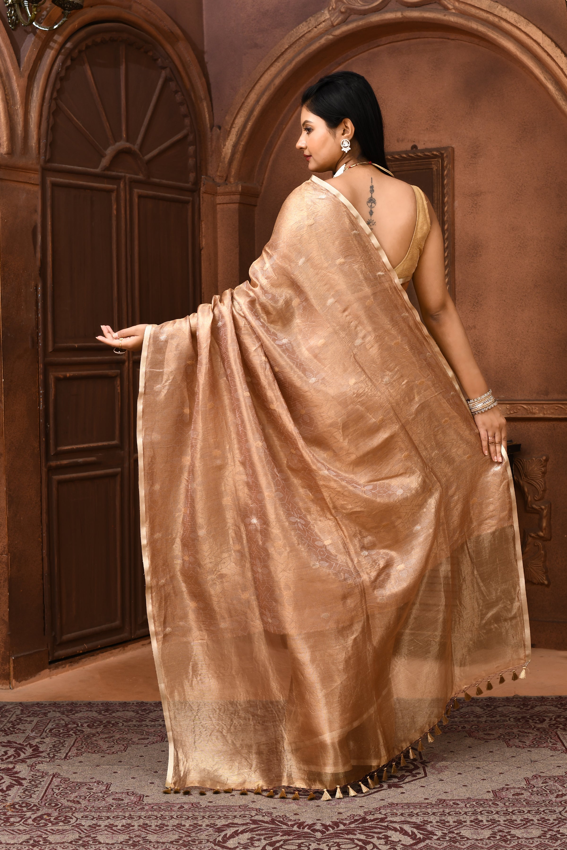 Banarasi tissue silk saree with kadwa weaving-Beige