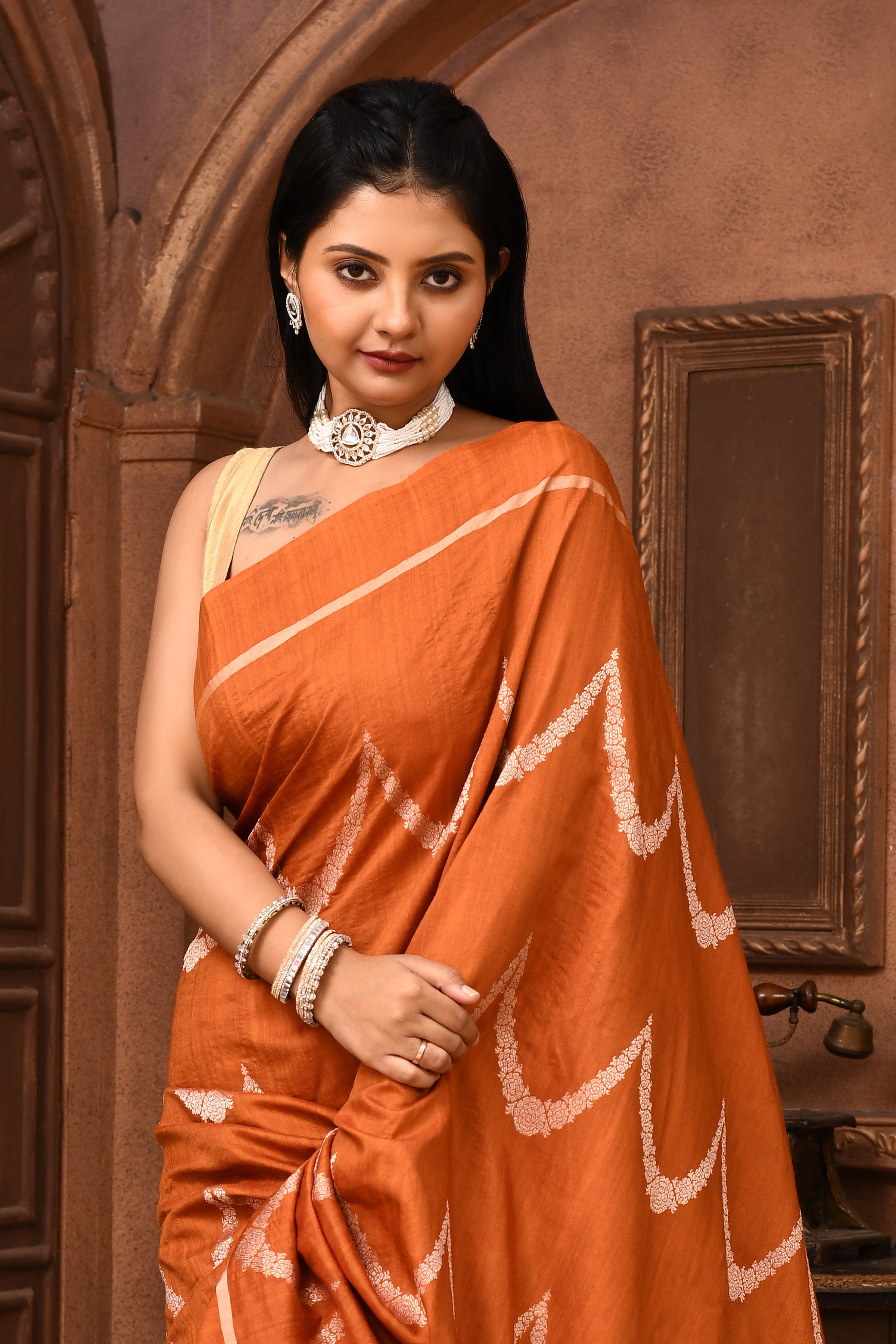 Pure handloom tussar silk Banarasi saree with kadwa weaving-Rust